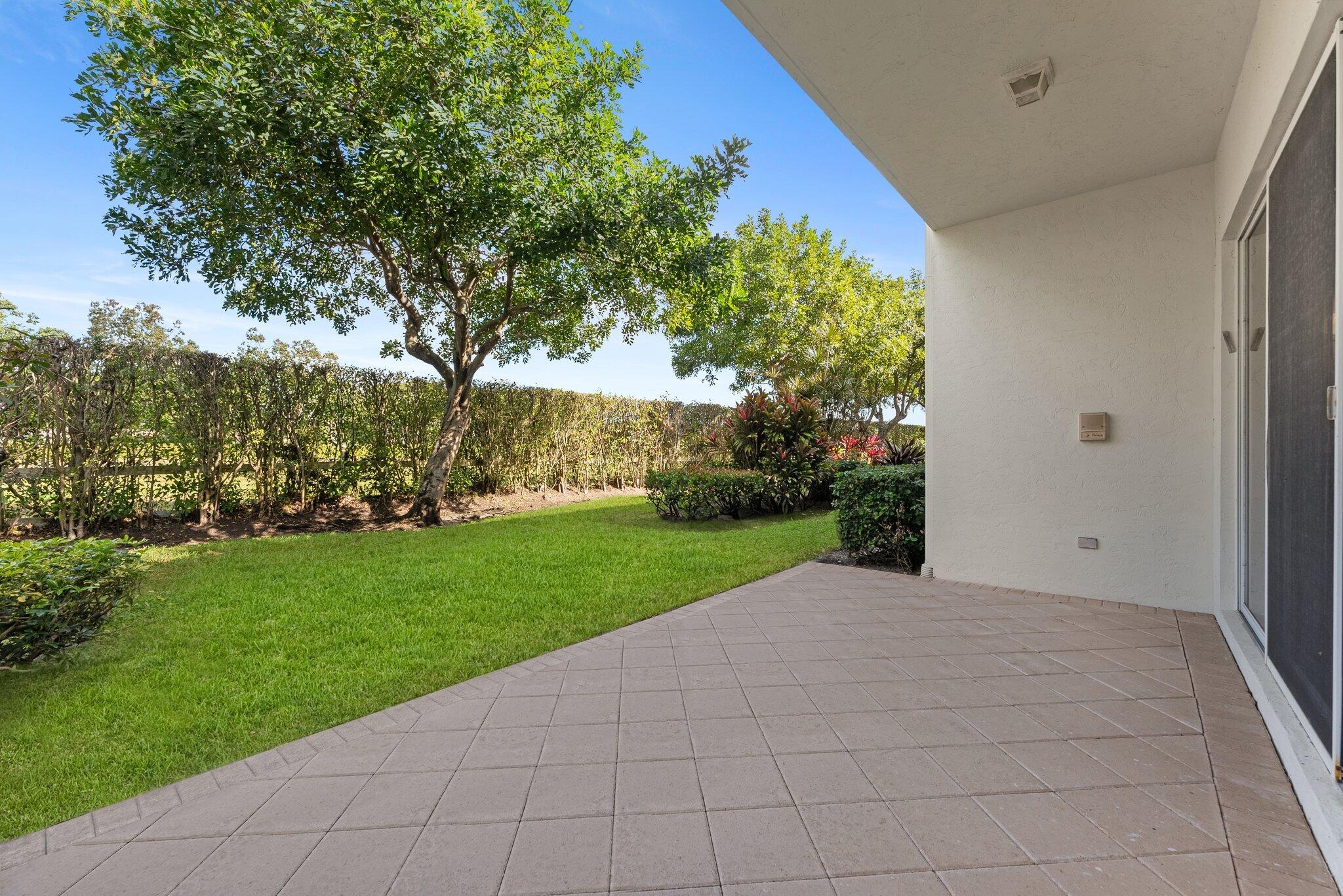 6181 Island Walk A