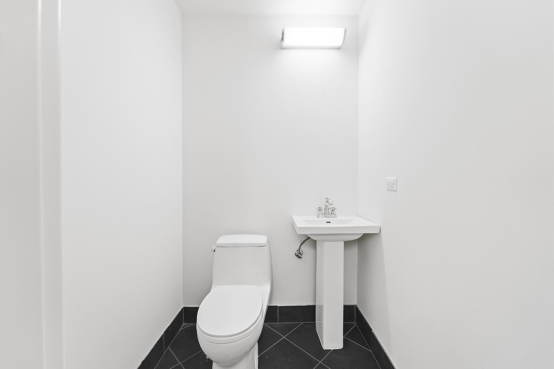 455 E Palmetto Park Road 3e