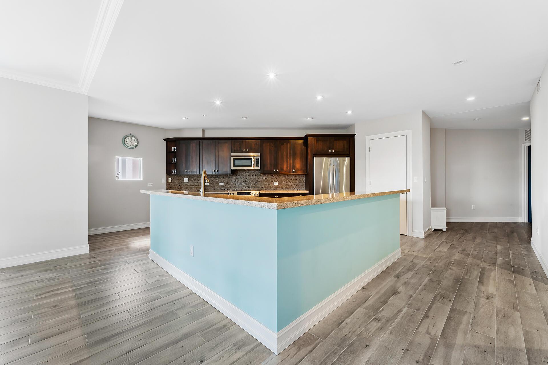 455 E Palmetto Park Road 3e