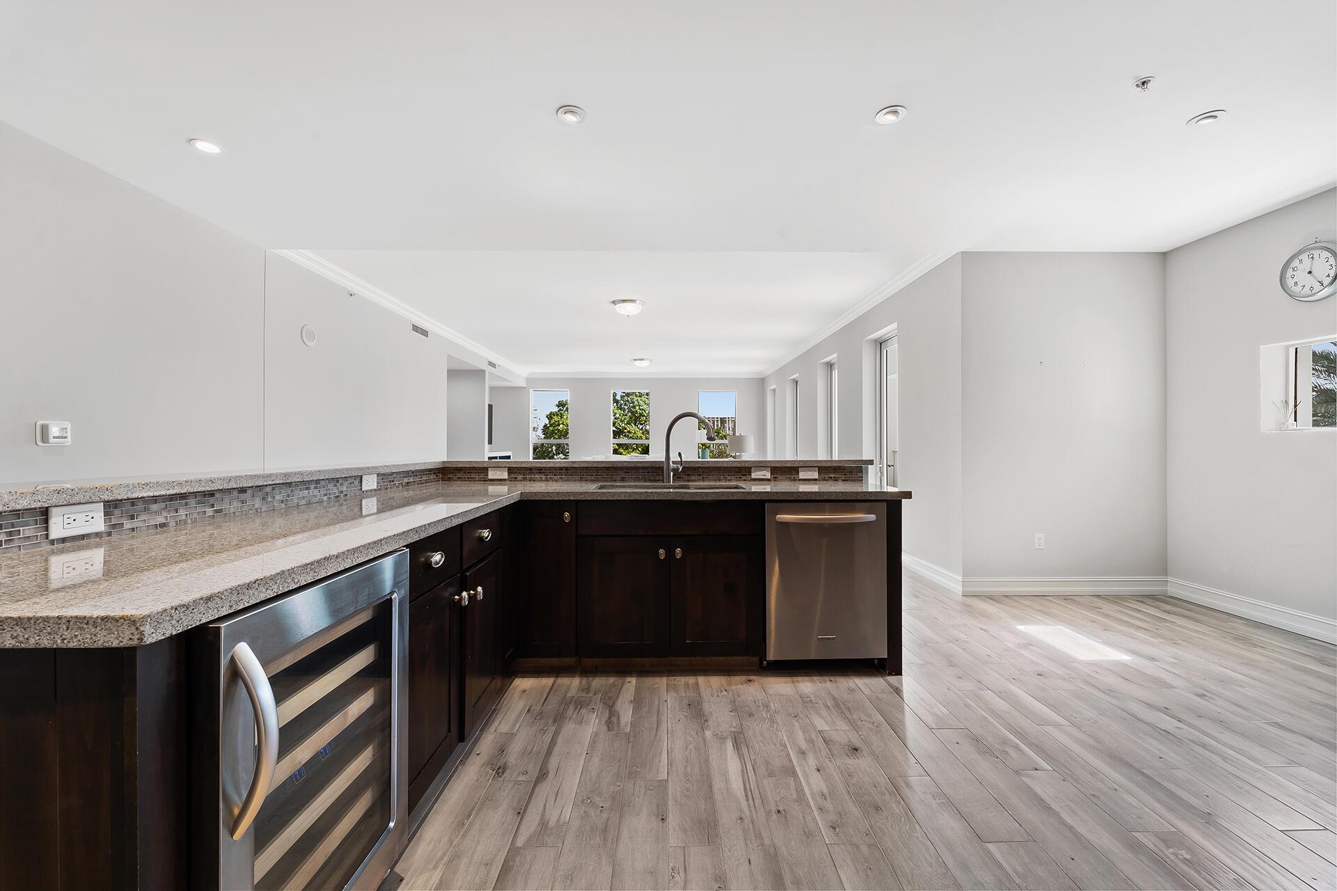 455 E Palmetto Park Road 3e