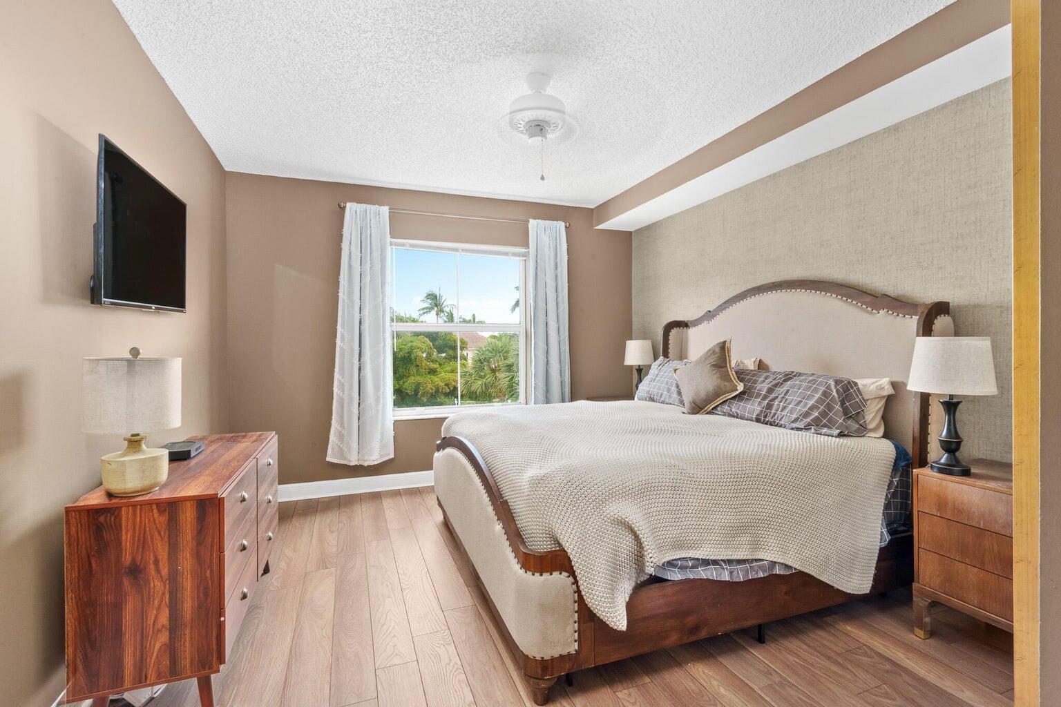 1312 Tuscany Way