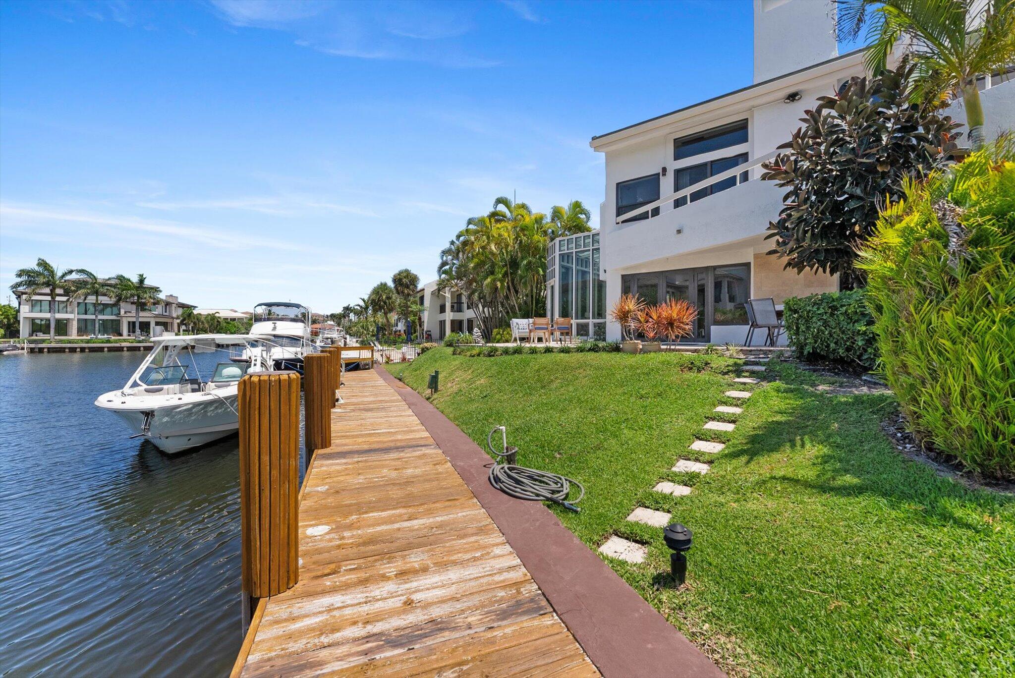 1013 Bel Air Drive 1