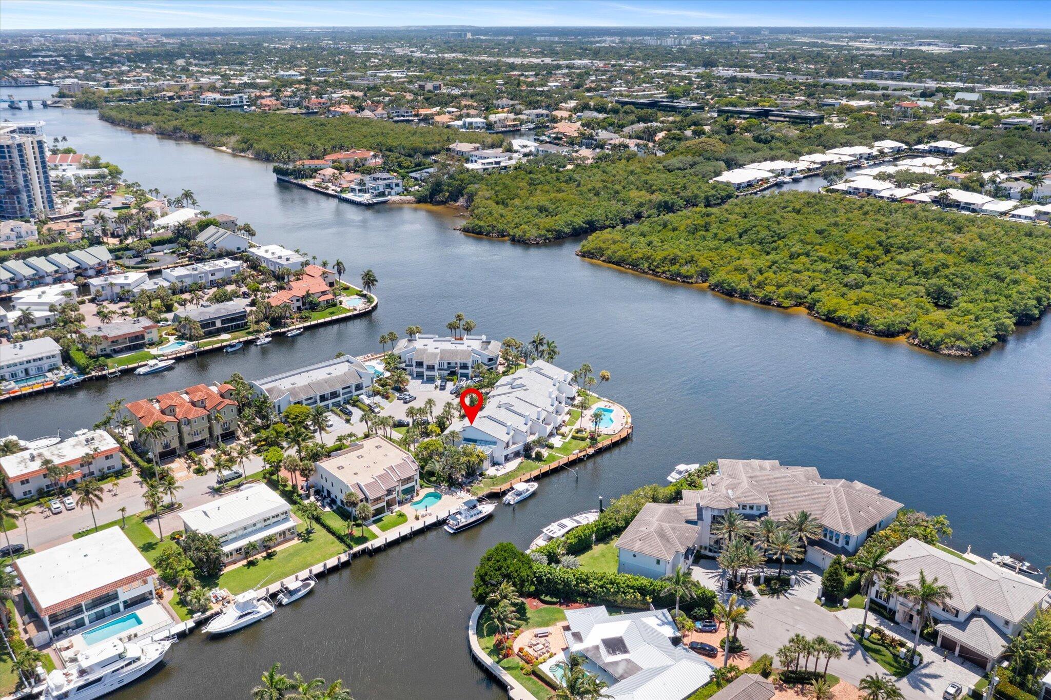 1013 Bel Air Drive 1