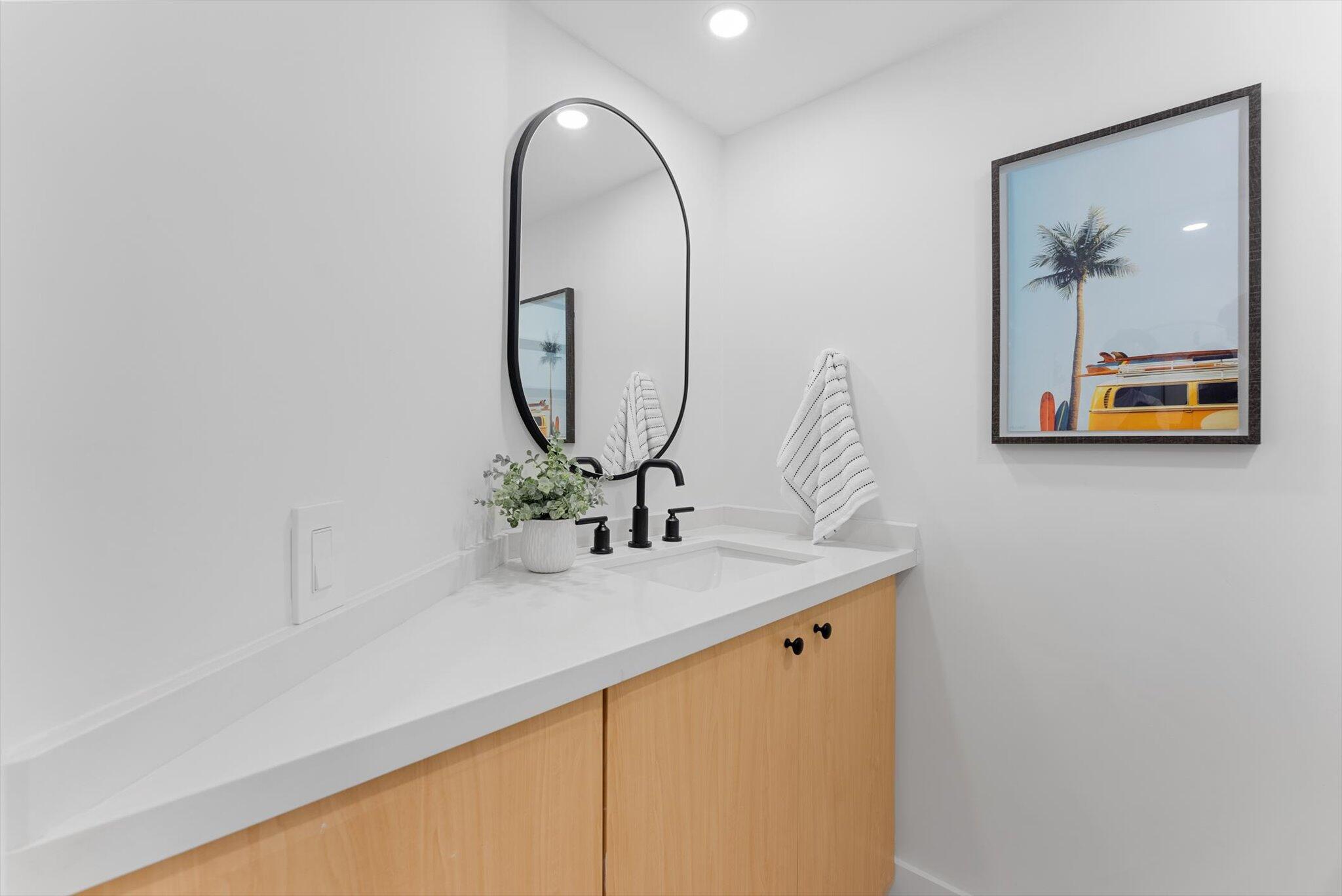 1013 Bel Air Drive 1