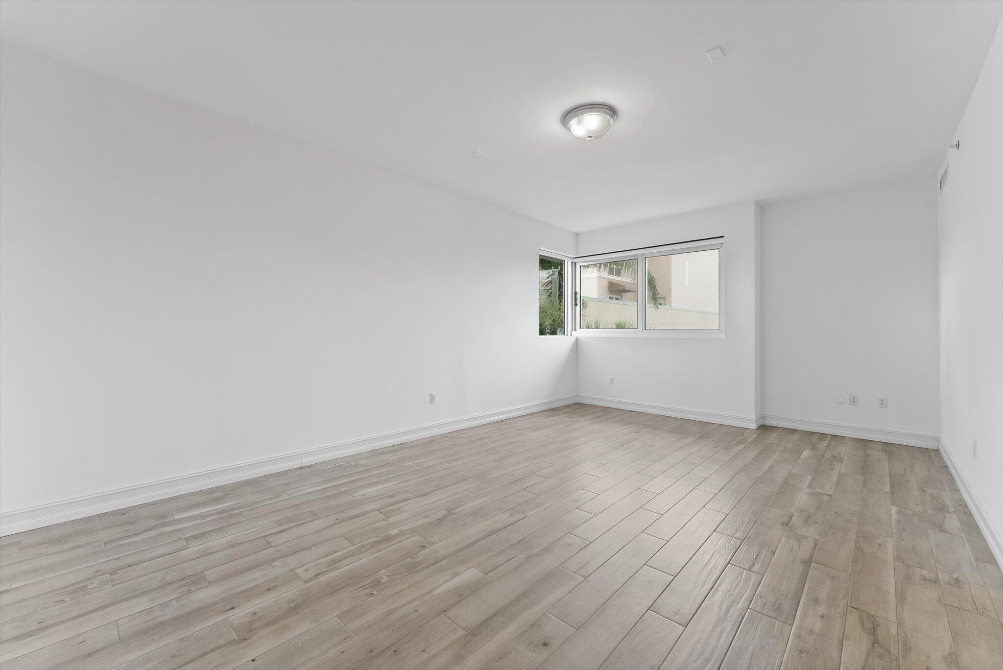 455 E Palmetto Park Road 3e