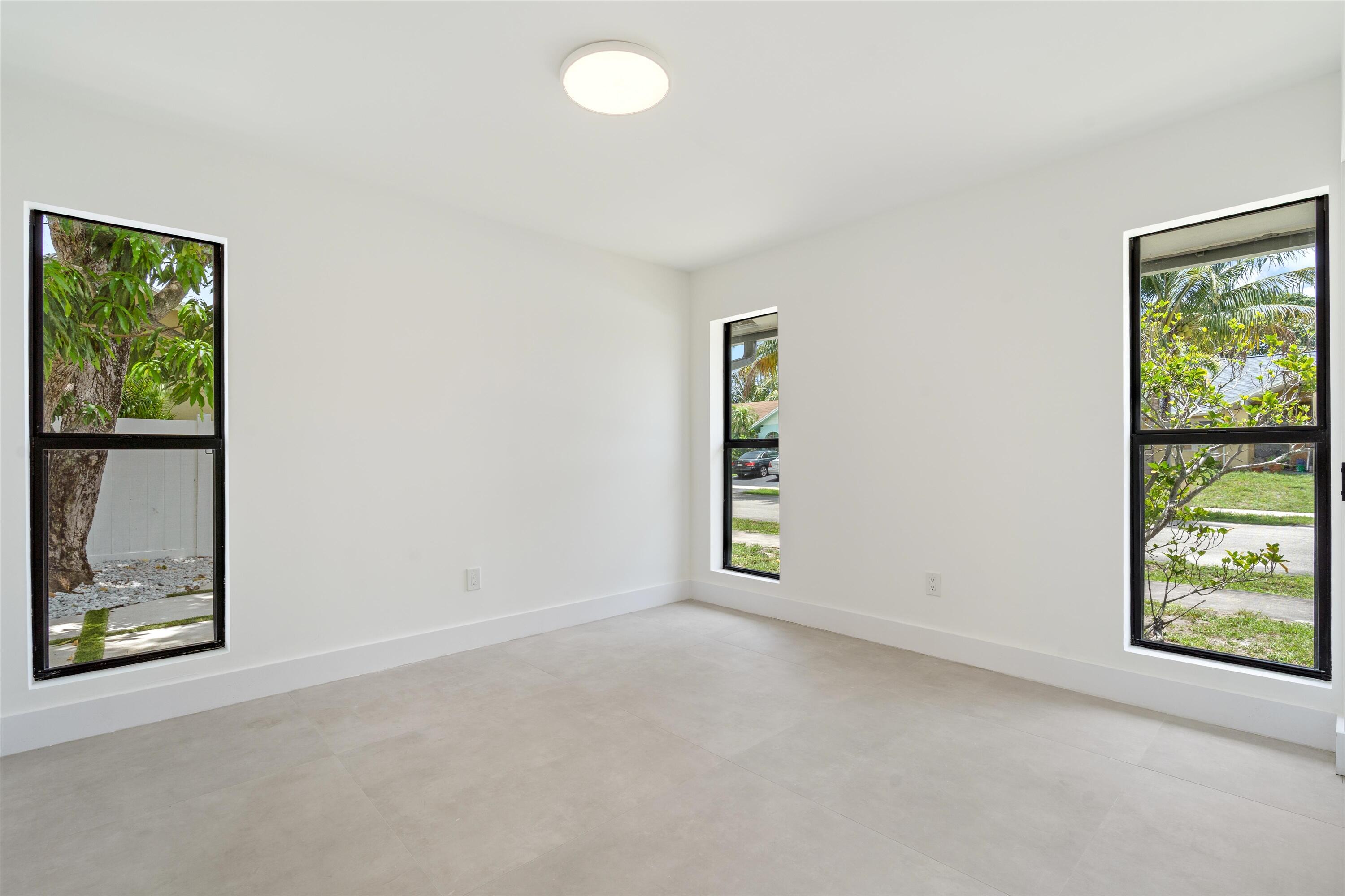 3701 NW 8th Street