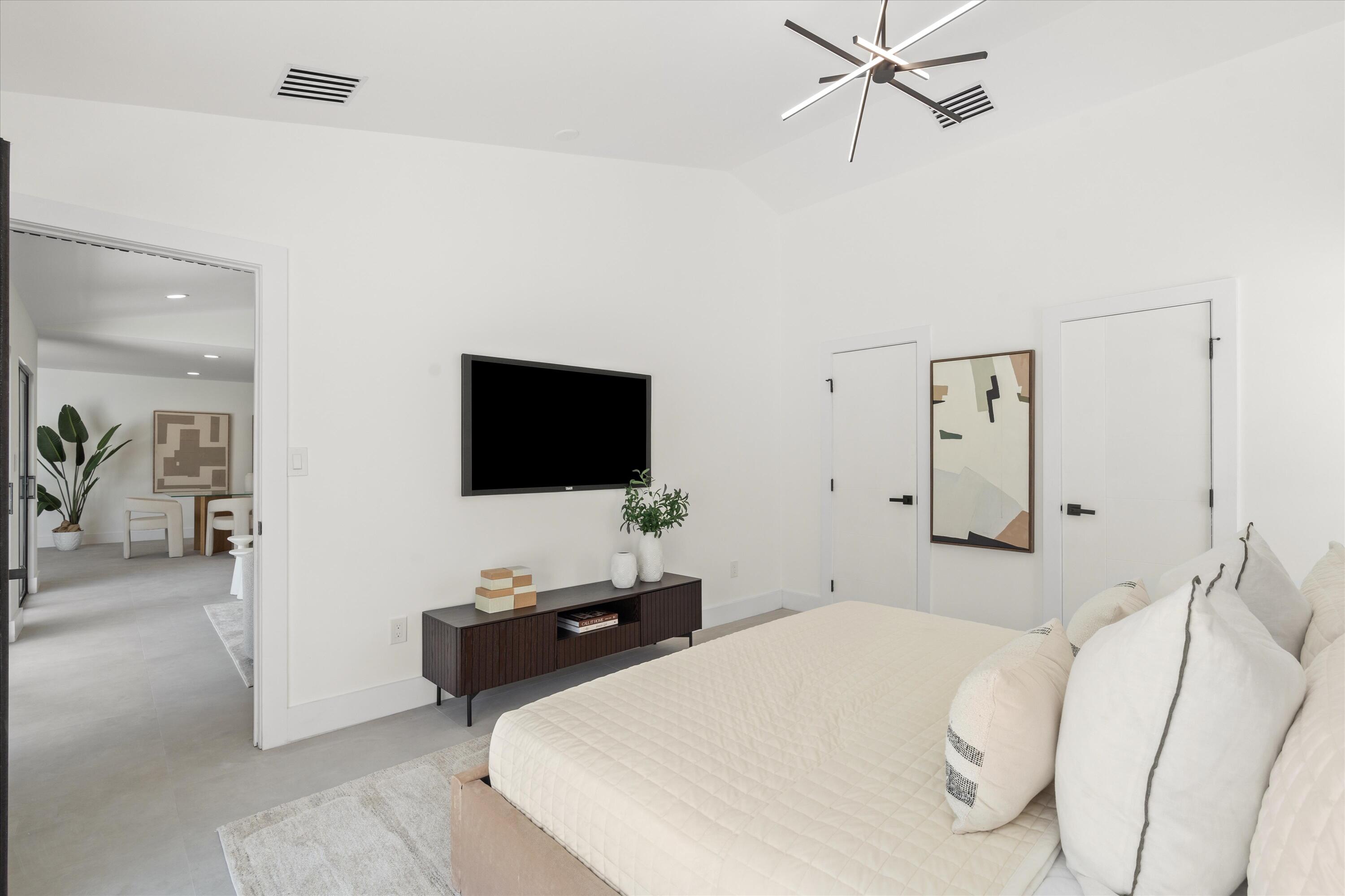 3701 NW 8th Street