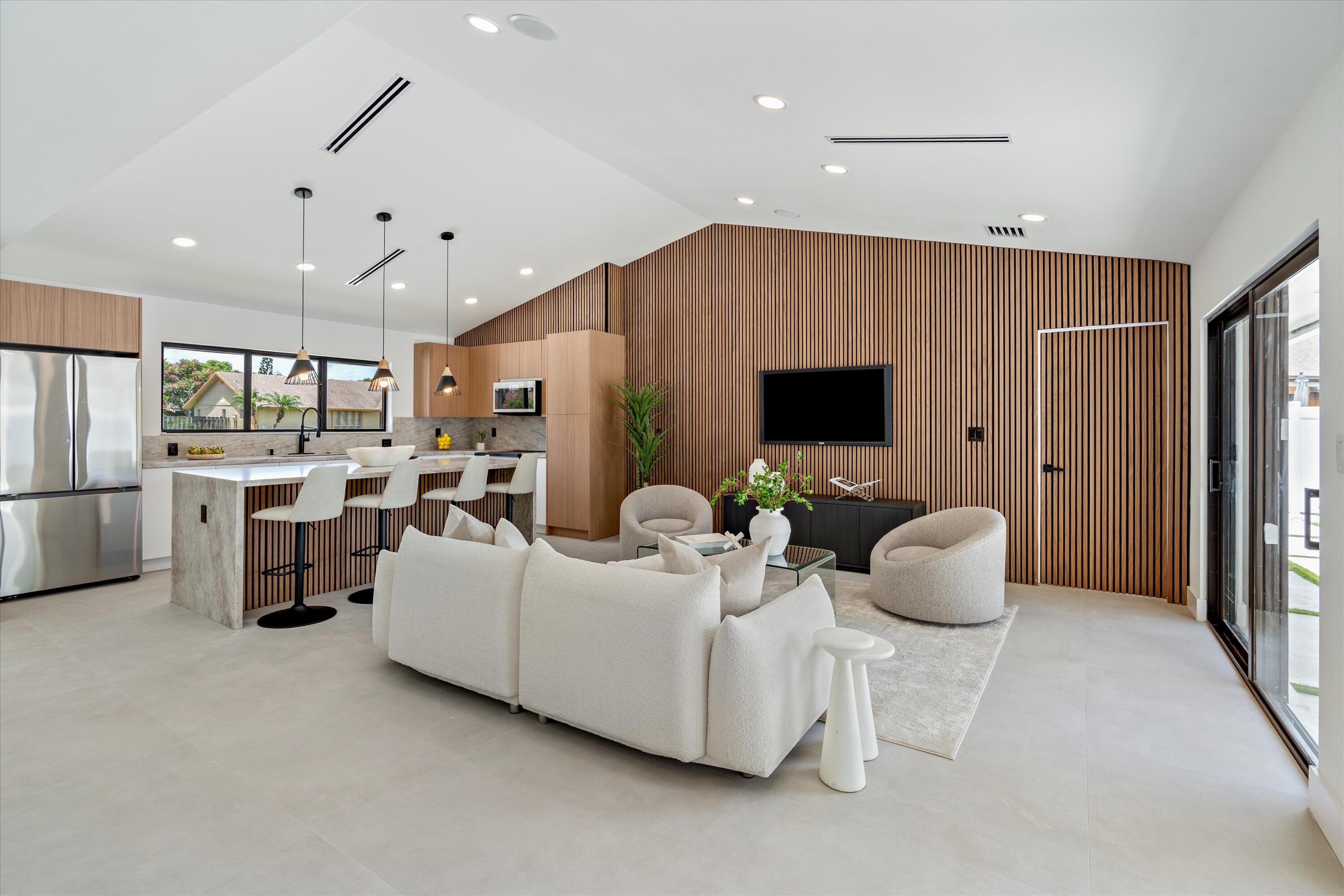 3701 NW 8th Street