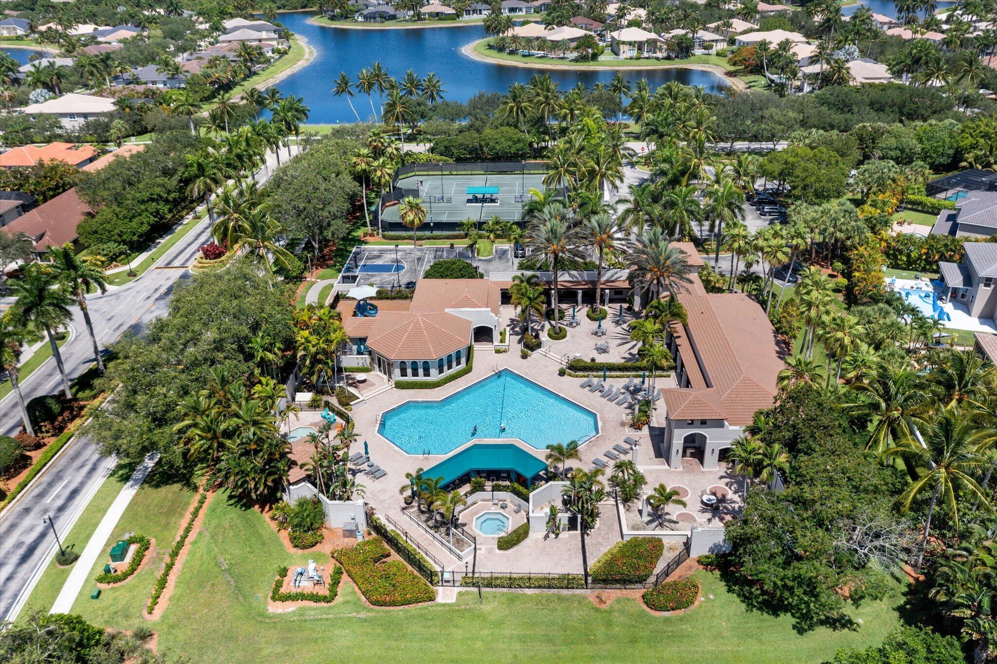 19335 Skyridge Circle