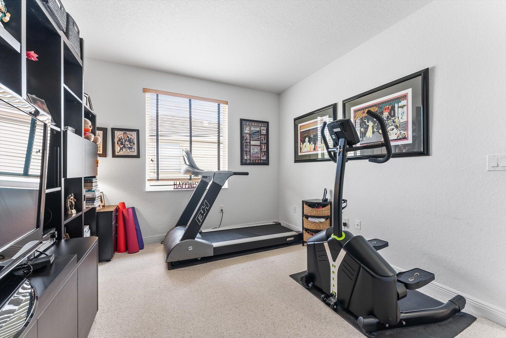 19335 Skyridge Circle