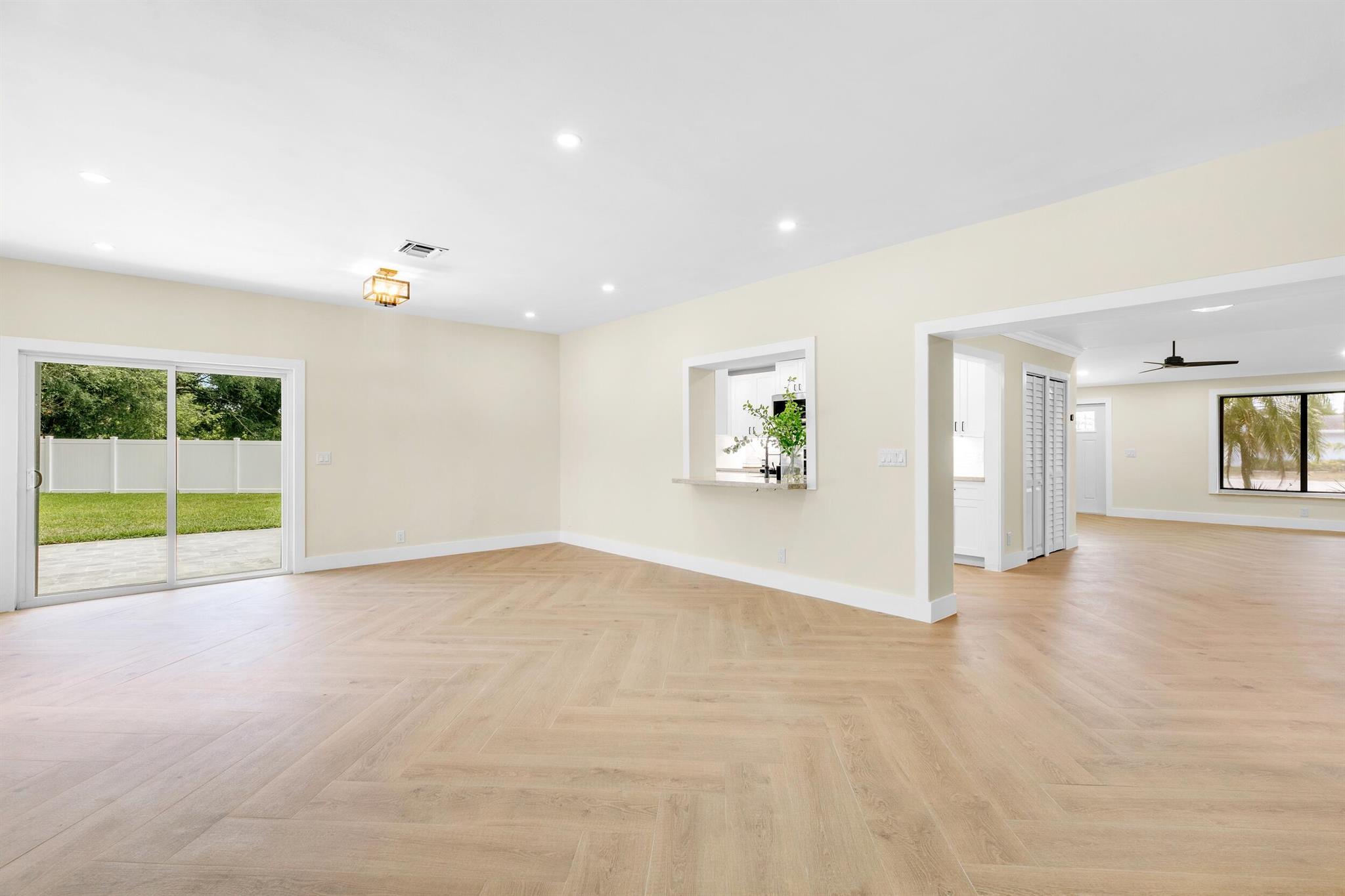 1721 SW 10th Street