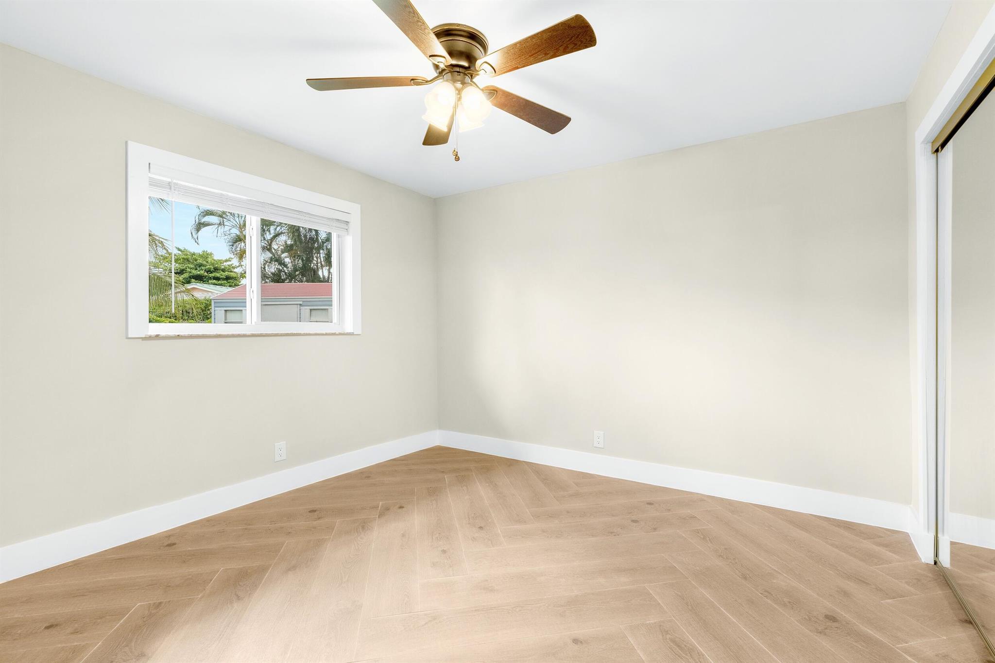 1721 SW 10th Street