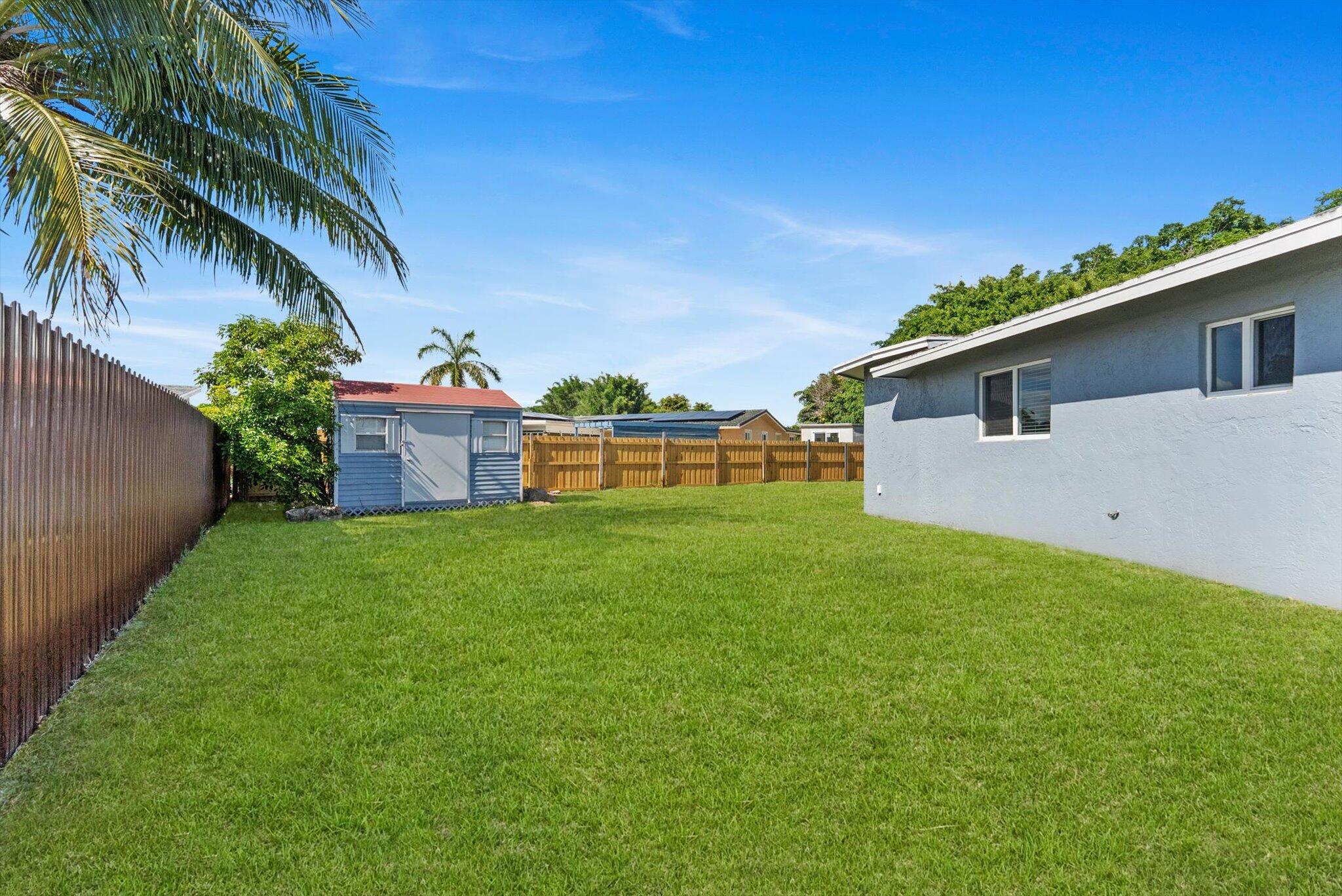 1721 SW 10th Street