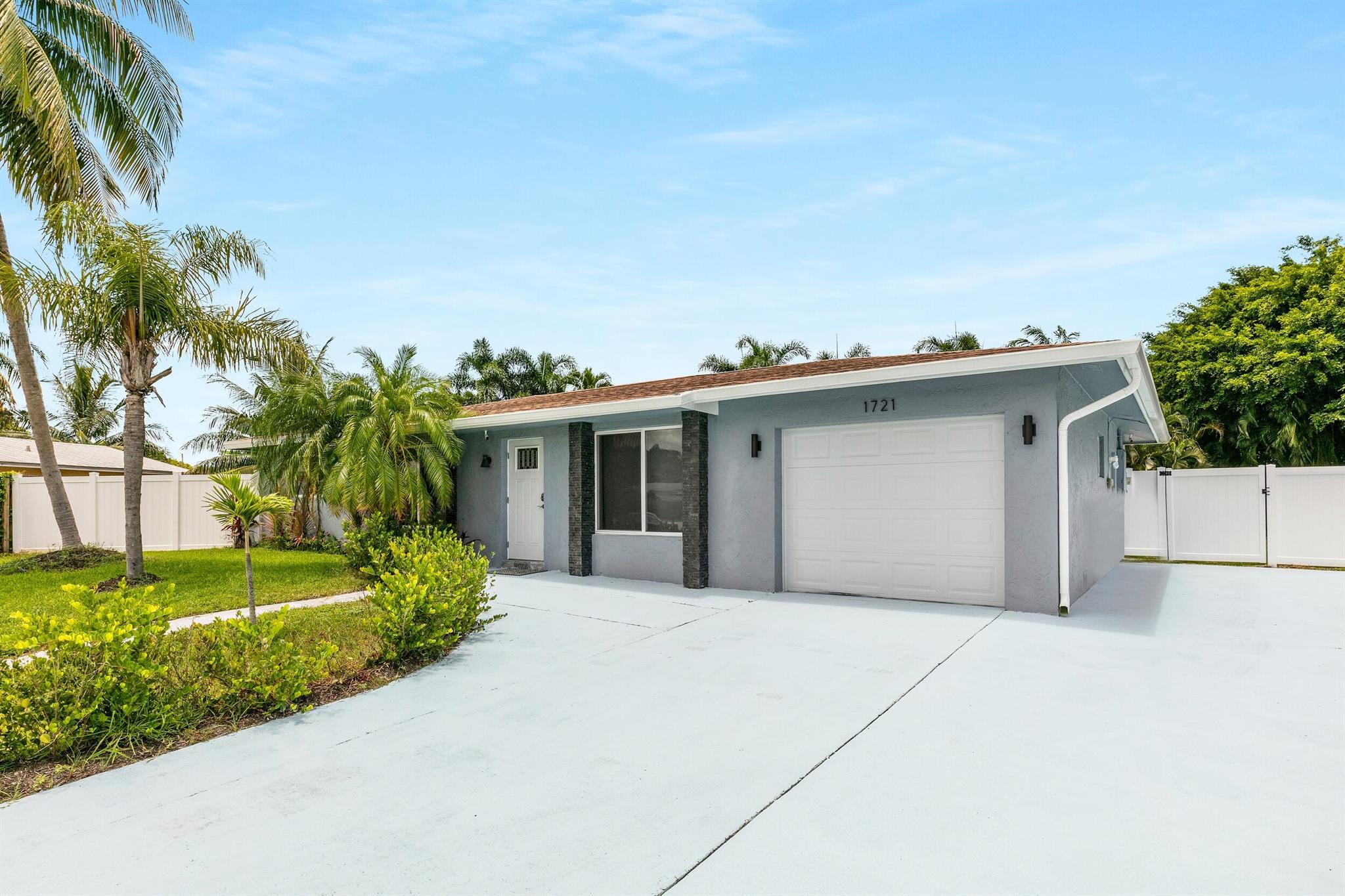 1721 SW 10th Street