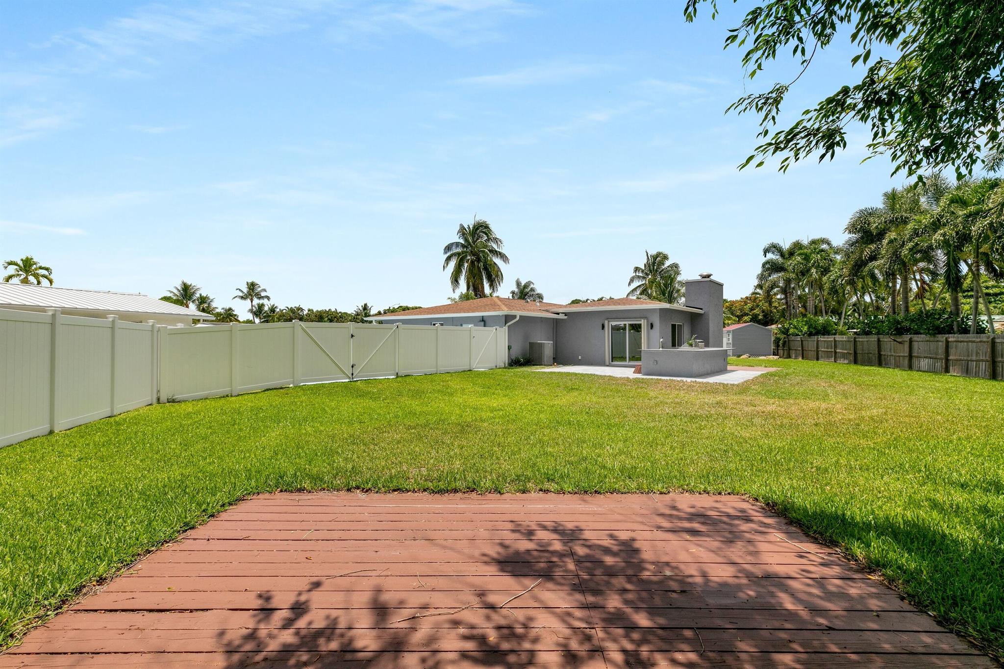 1721 SW 10th Street