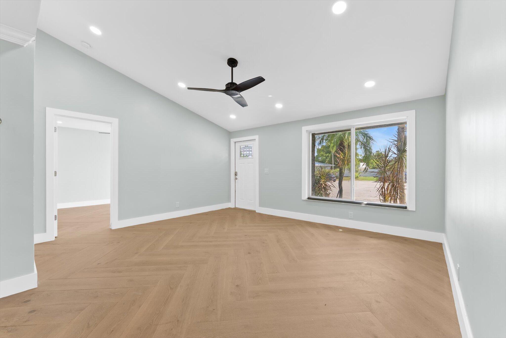 1721 SW 10th Street