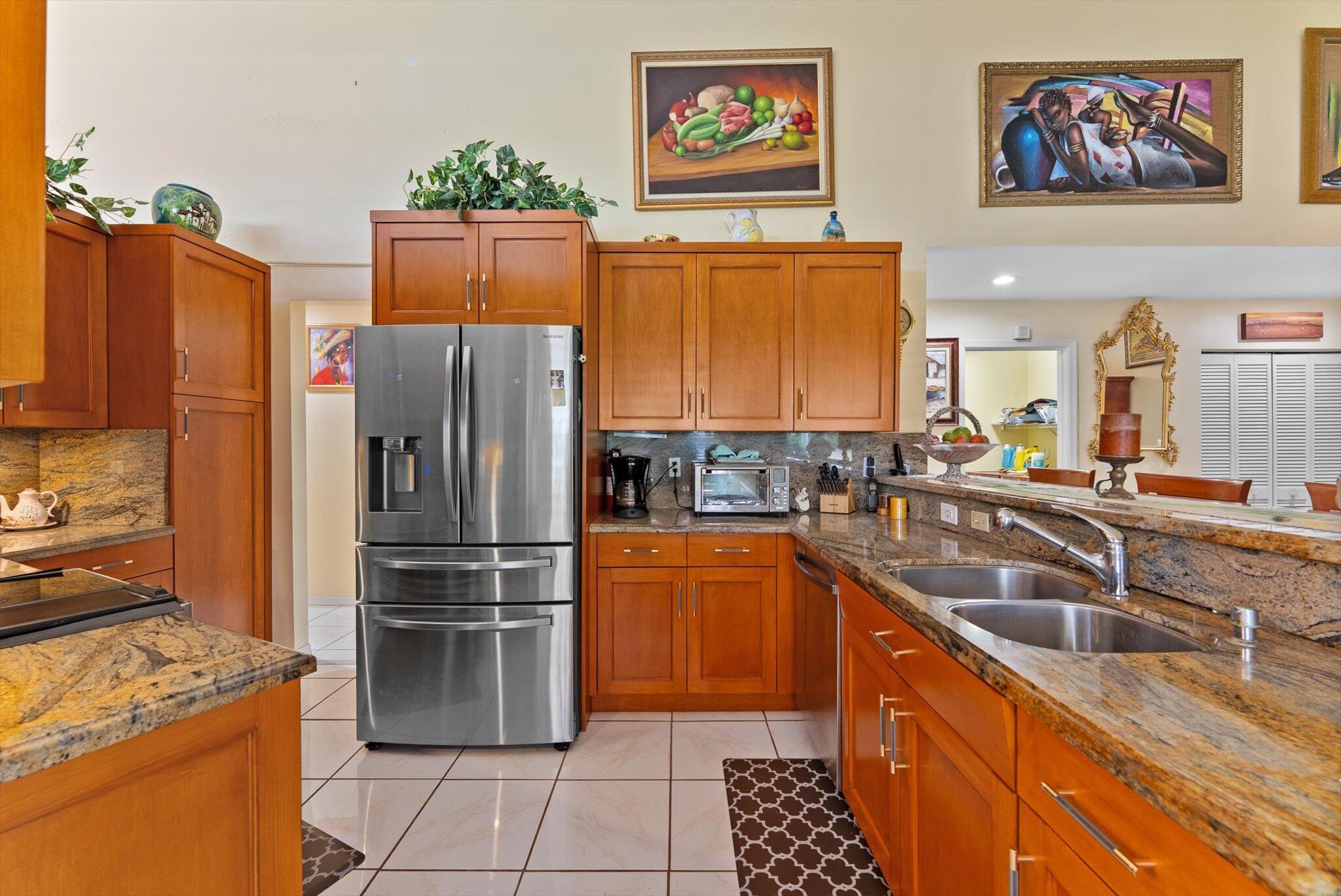 5600 NW 38th Terrace