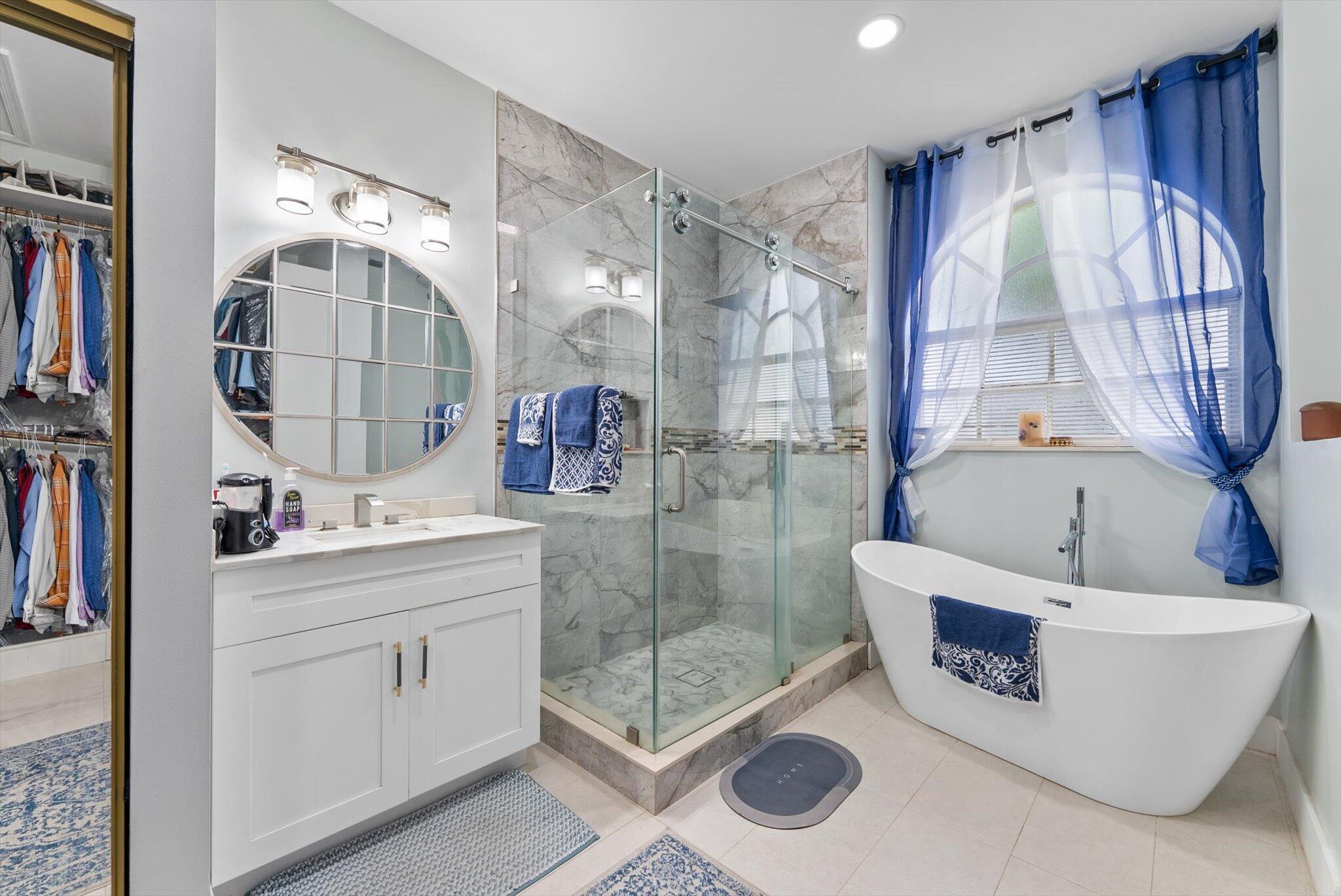 5600 NW 38th Terrace