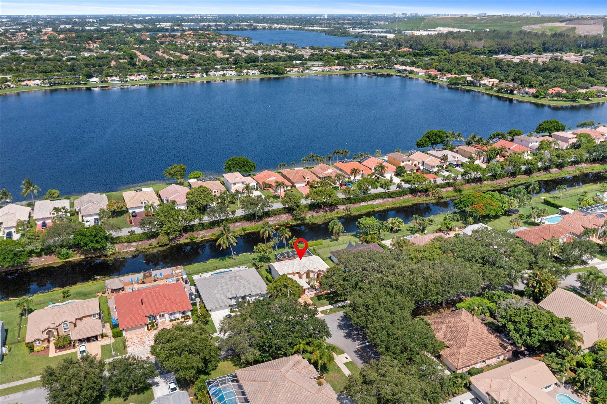 5600 NW 38th Terrace