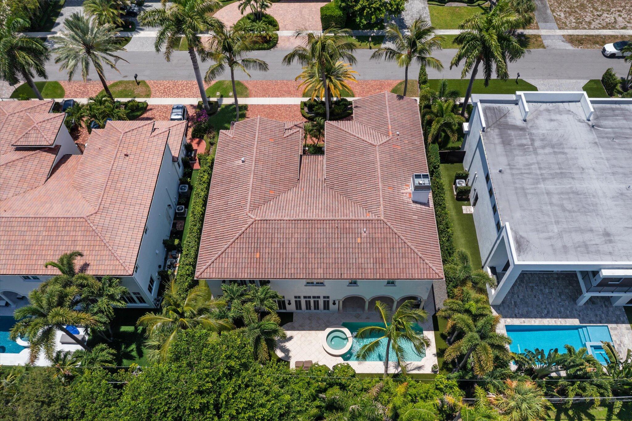 475 NE 4th Street