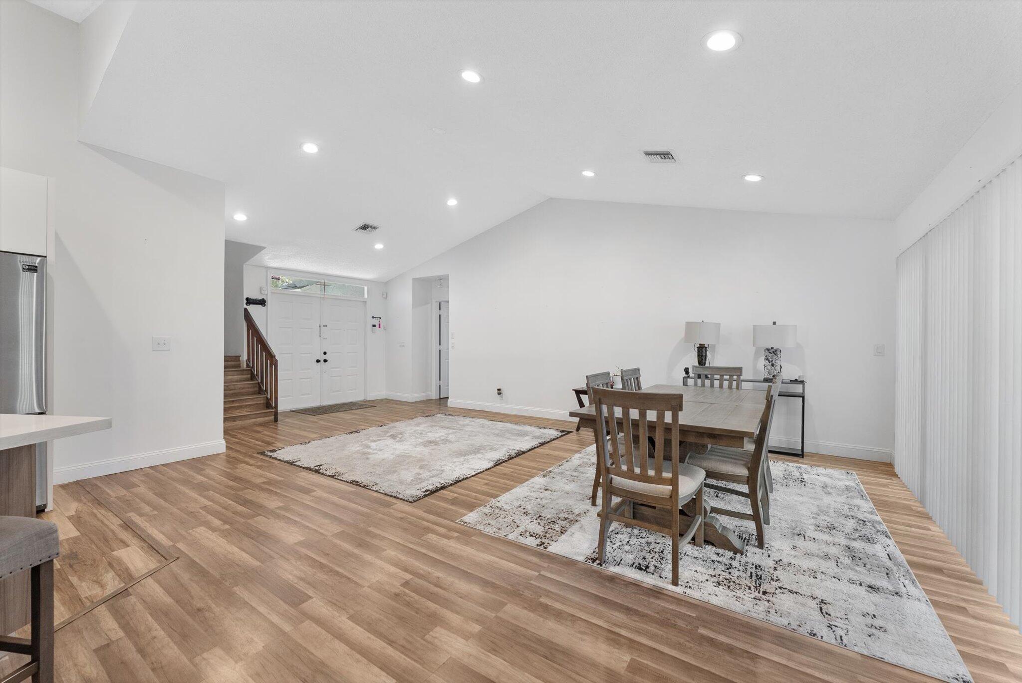 5185 NW 52nd Street