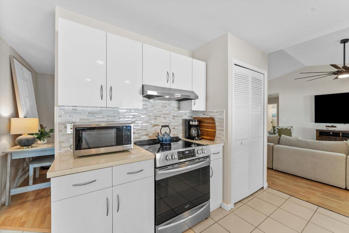 2330 NW 95th Terrace