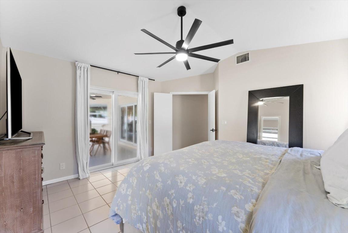 2330 NW 95th Terrace