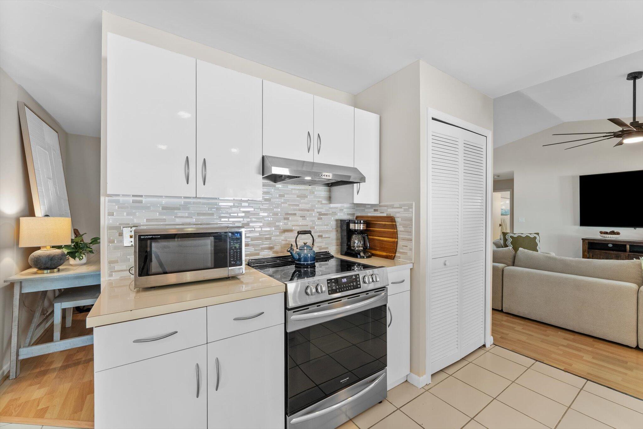 2330 NW 95th Terrace