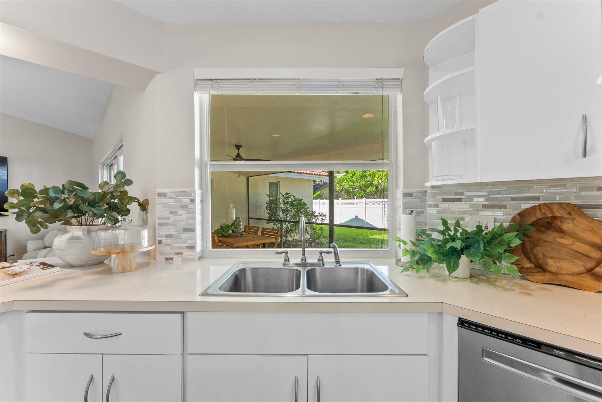 2330 NW 95th Terrace