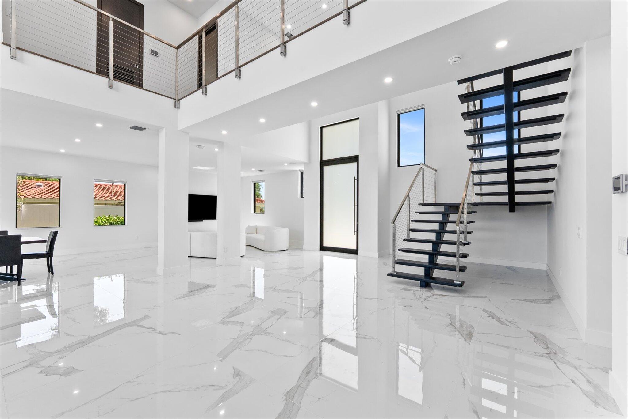 2751 NE 22nd Court