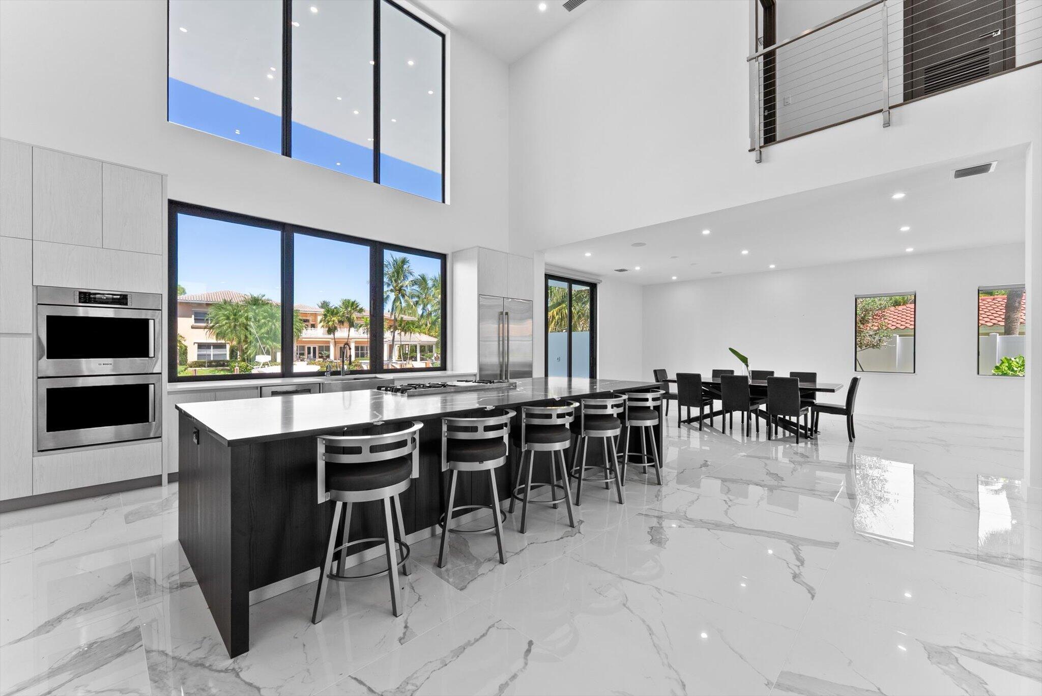 2751 NE 22nd Court