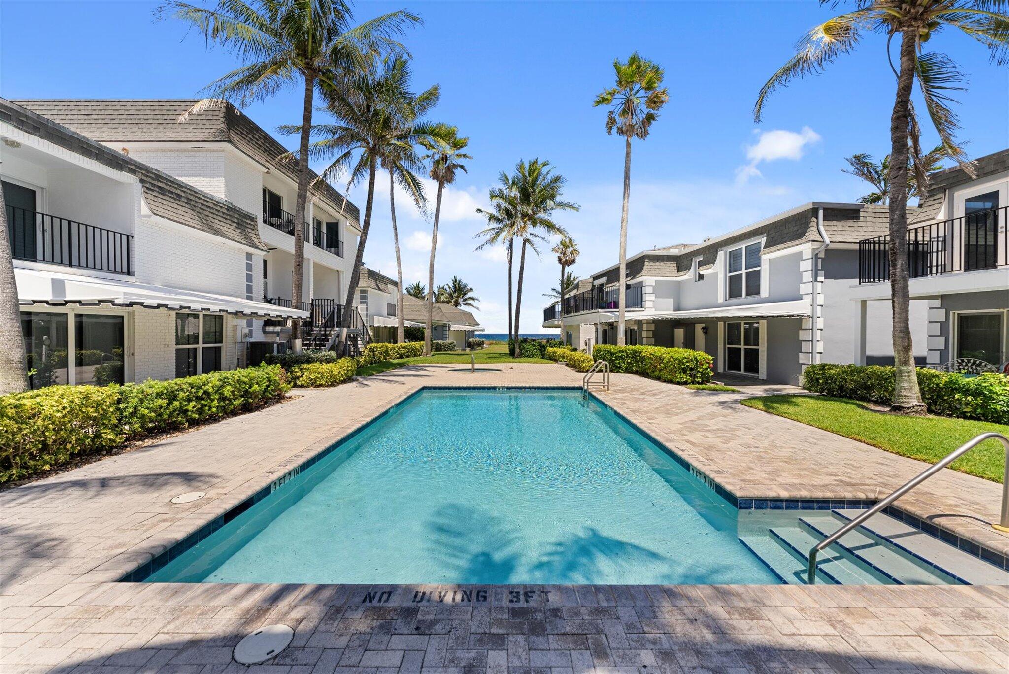 1194 Hillsboro Mile 31