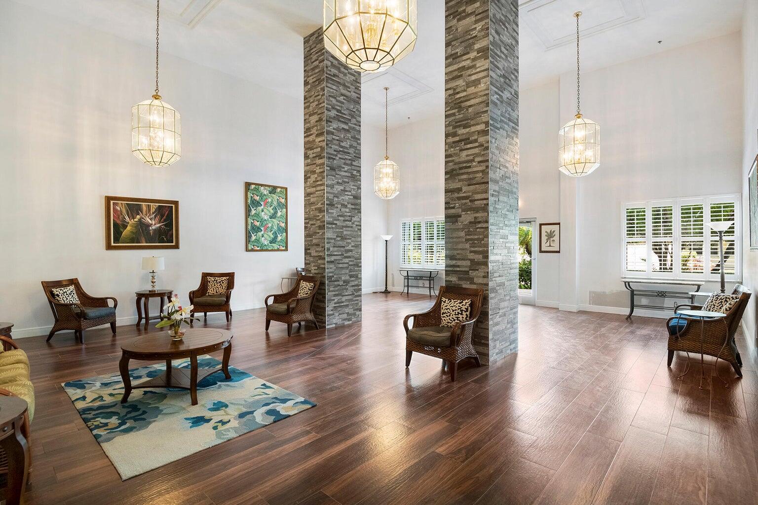 1505 N Riverside Drive 405