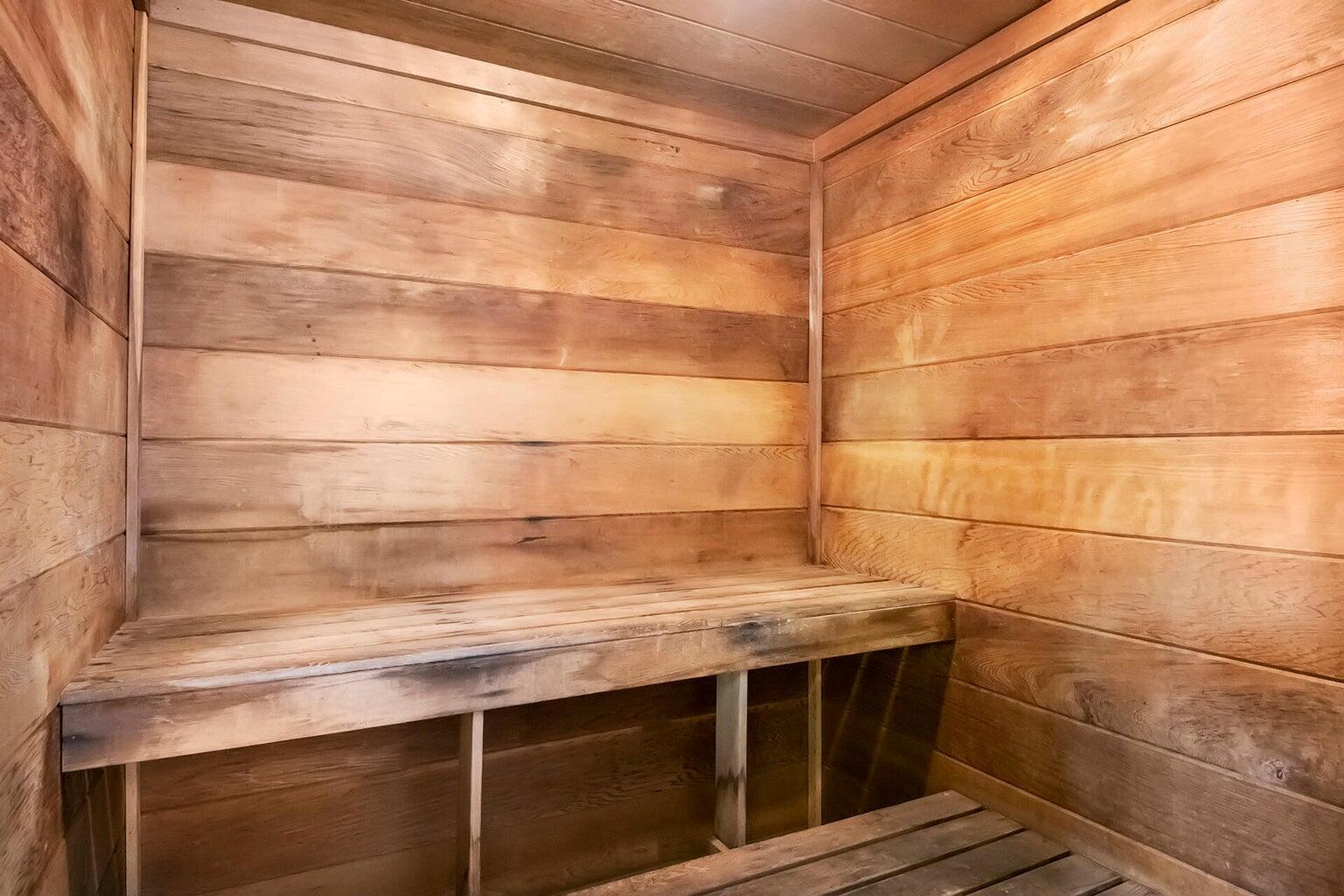 1505 N Riverside Drive 405