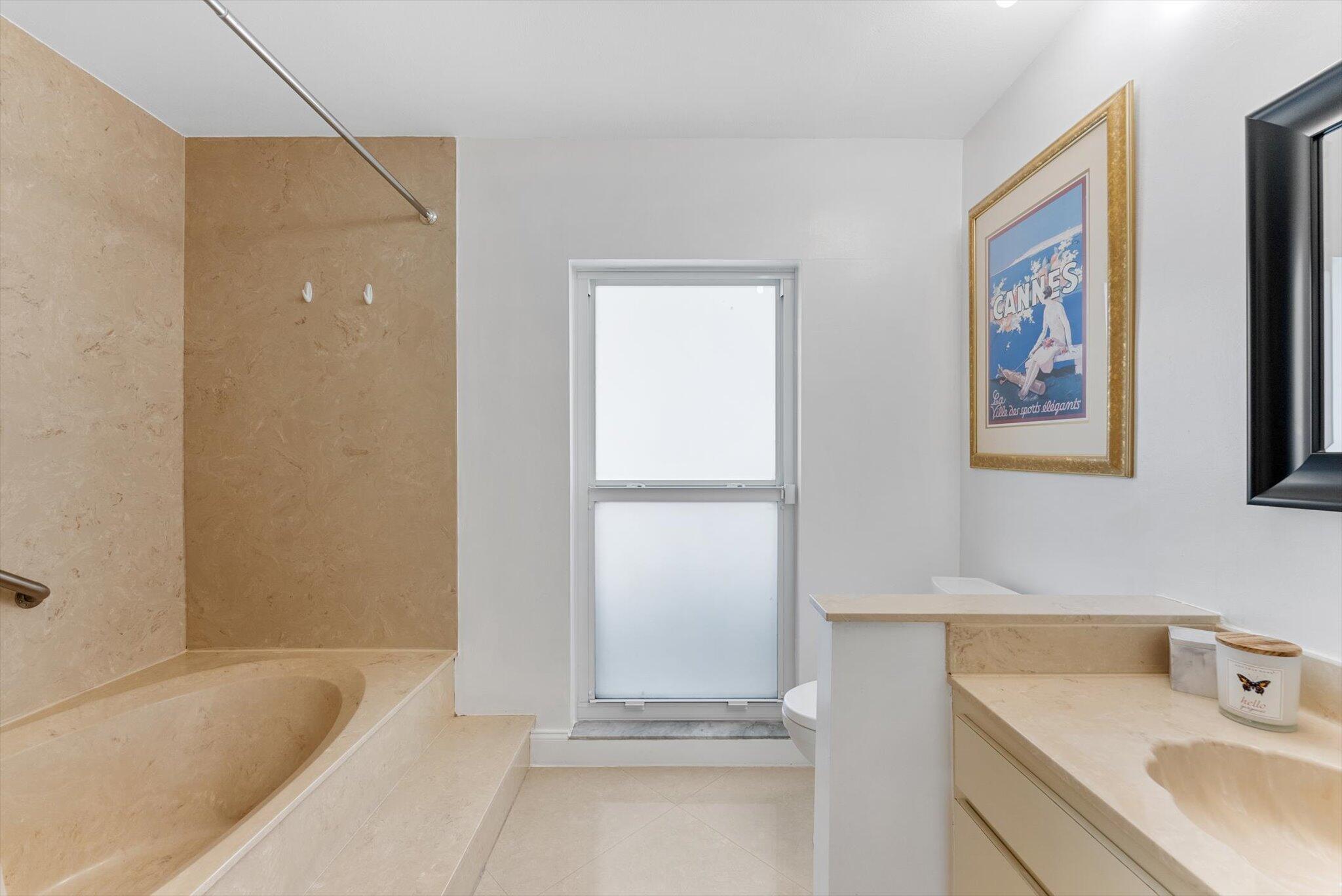 10167 Camelback Lane