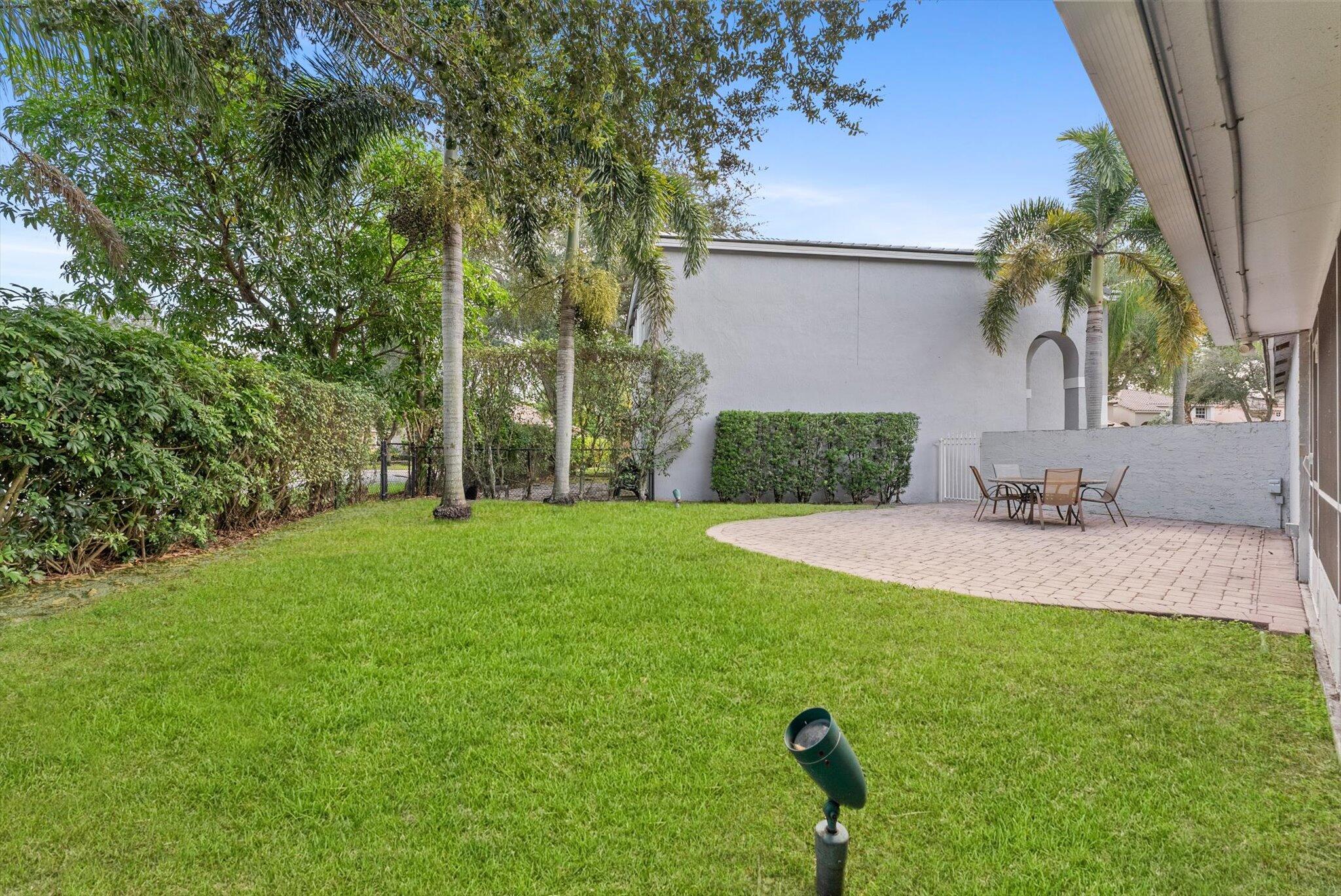 5857 Eagle Cay Circle