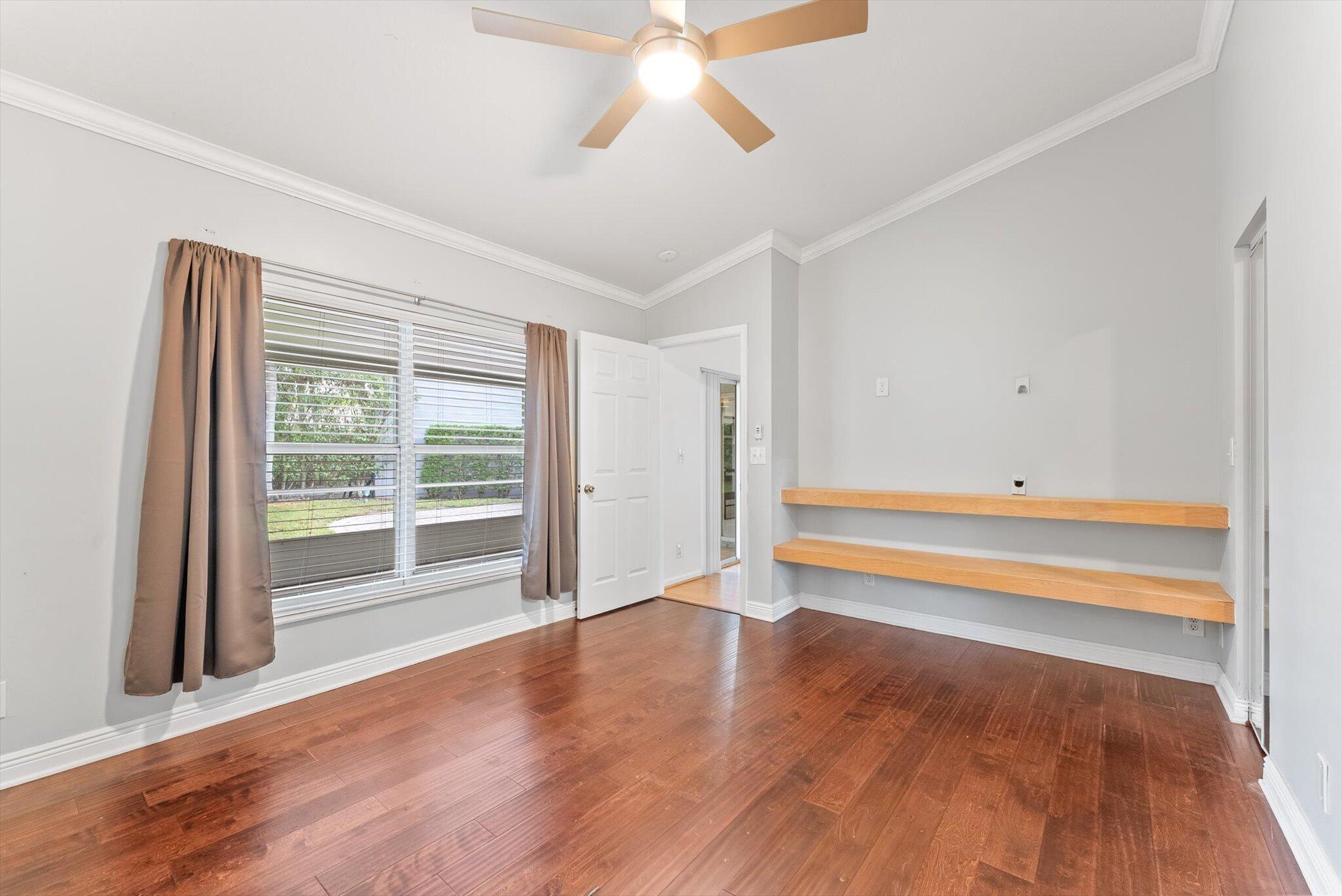 5857 Eagle Cay Circle