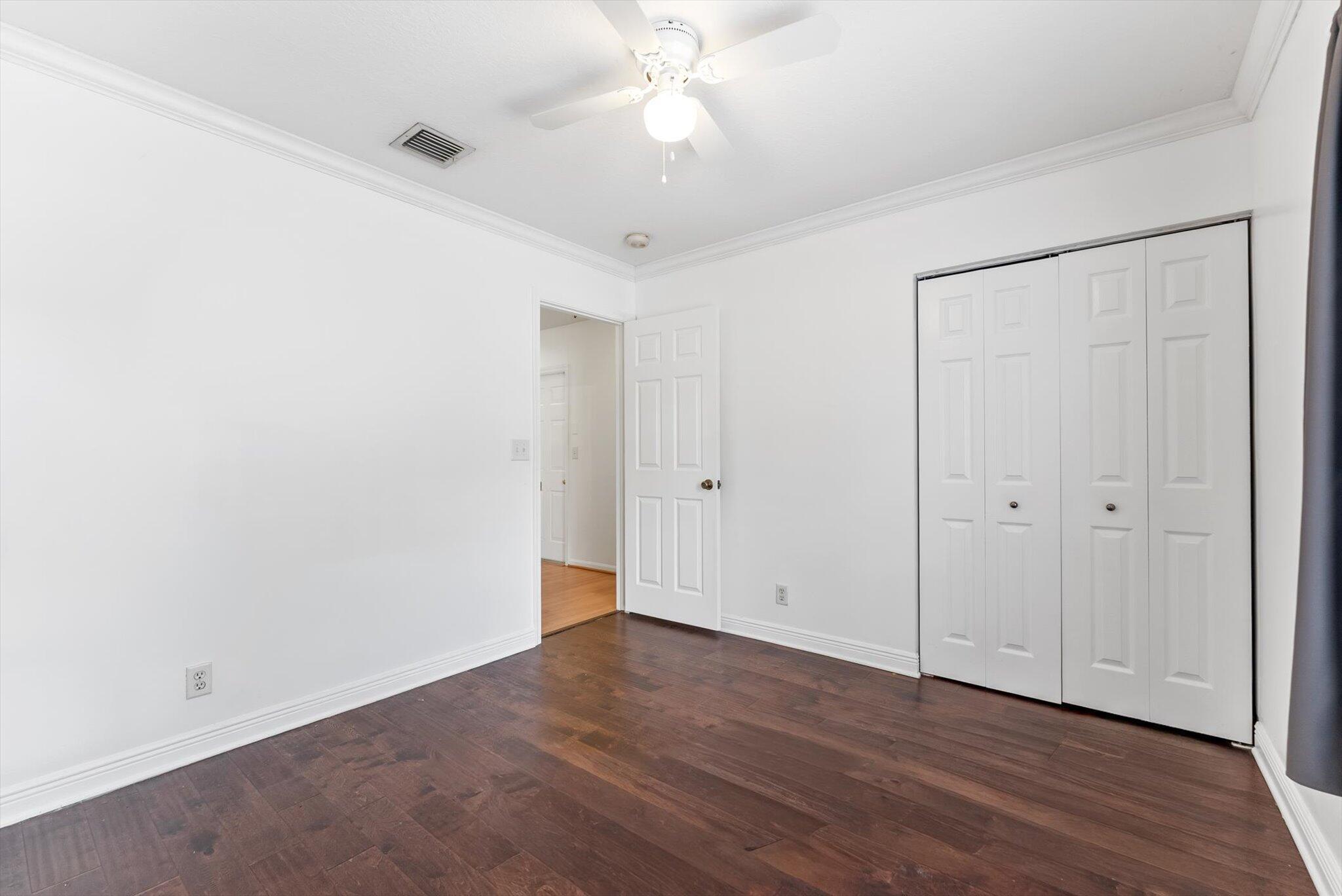 5857 Eagle Cay Circle