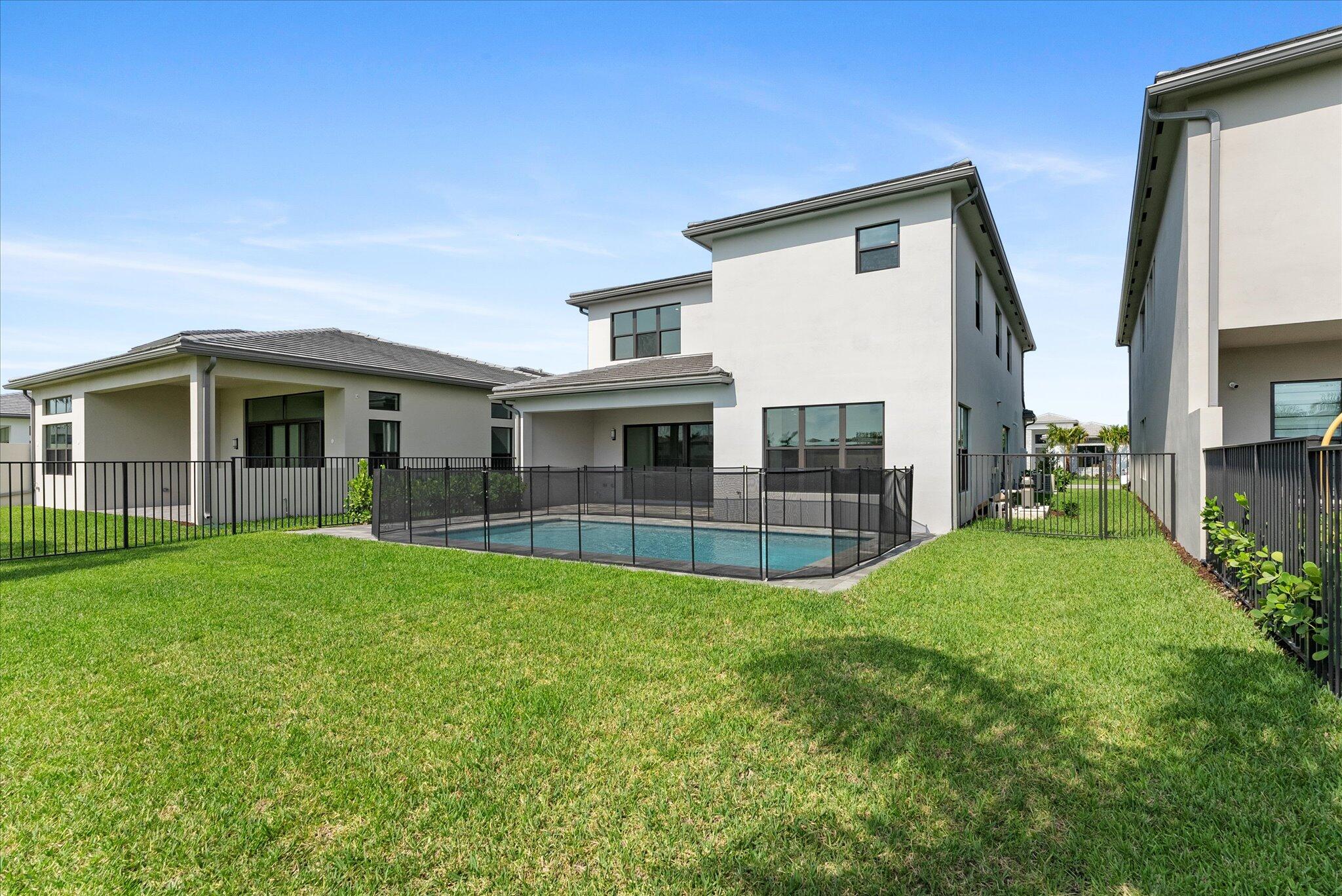 20062 Hirono Lane