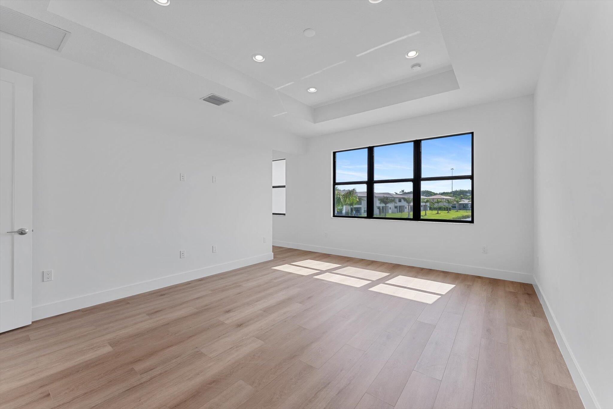 20062 Hirono Lane