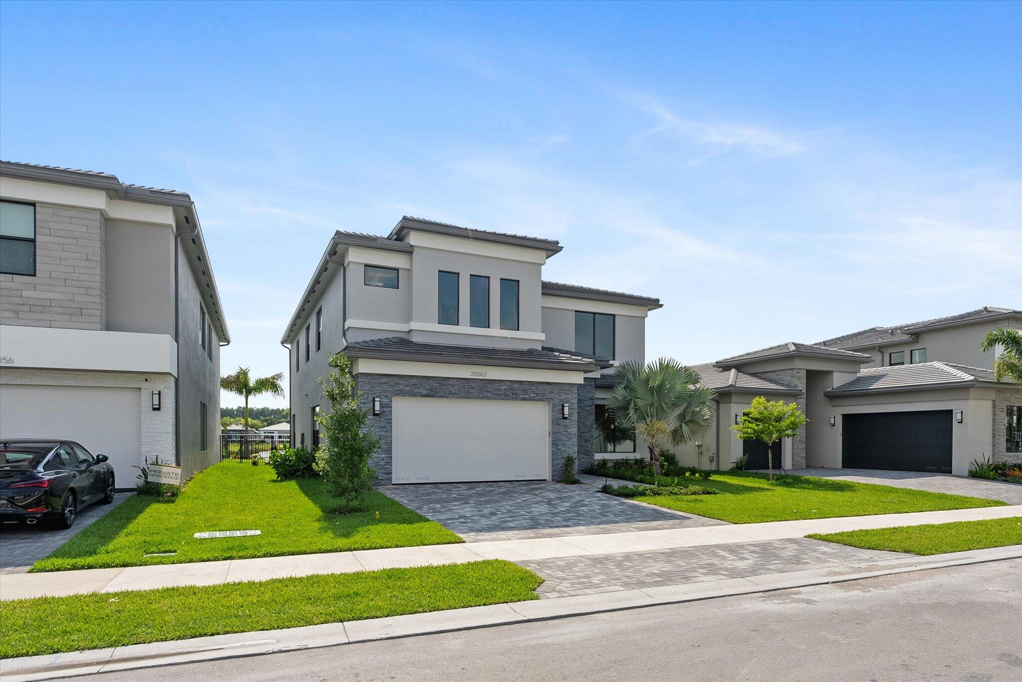 20062 Hirono Lane