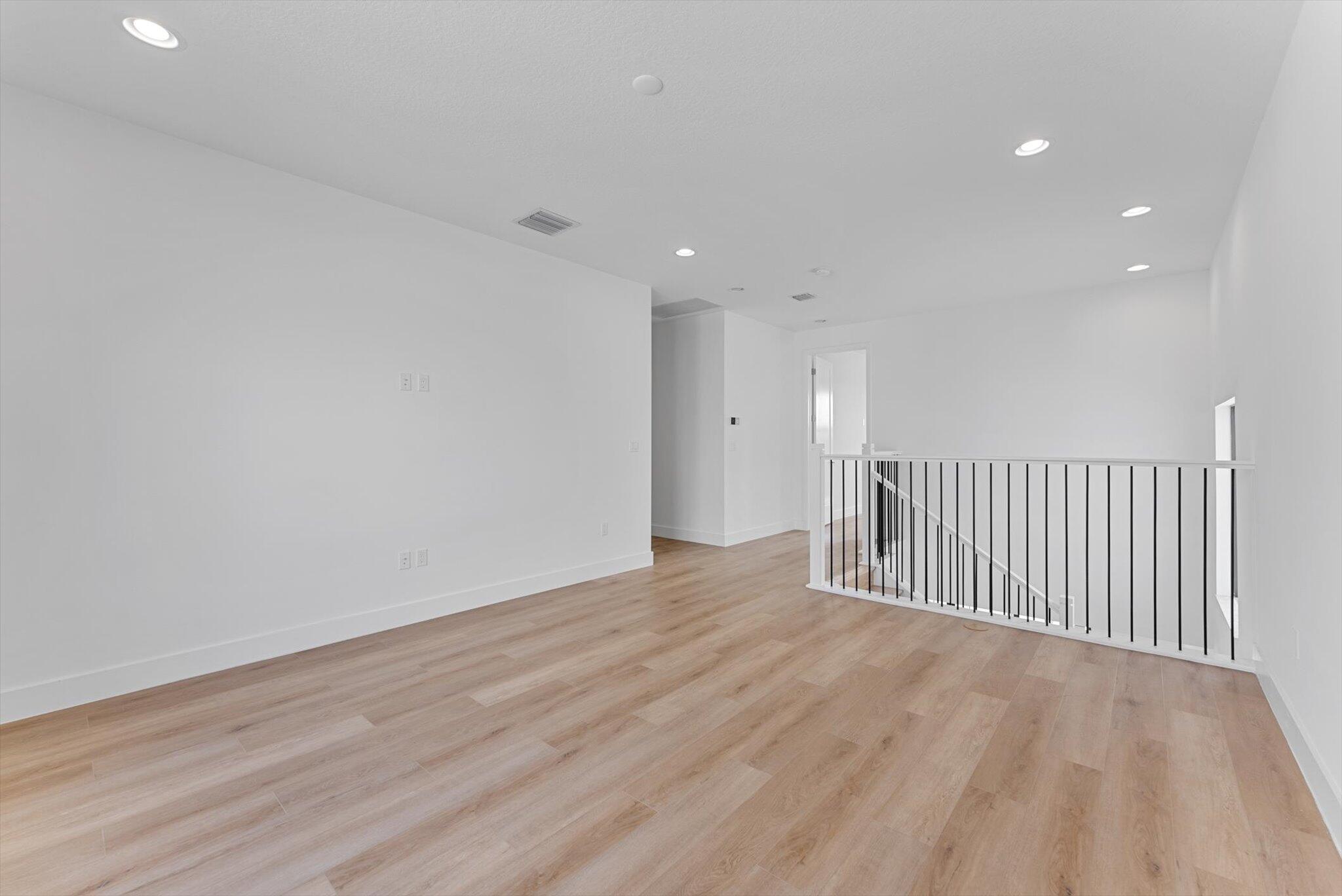 20062 Hirono Lane