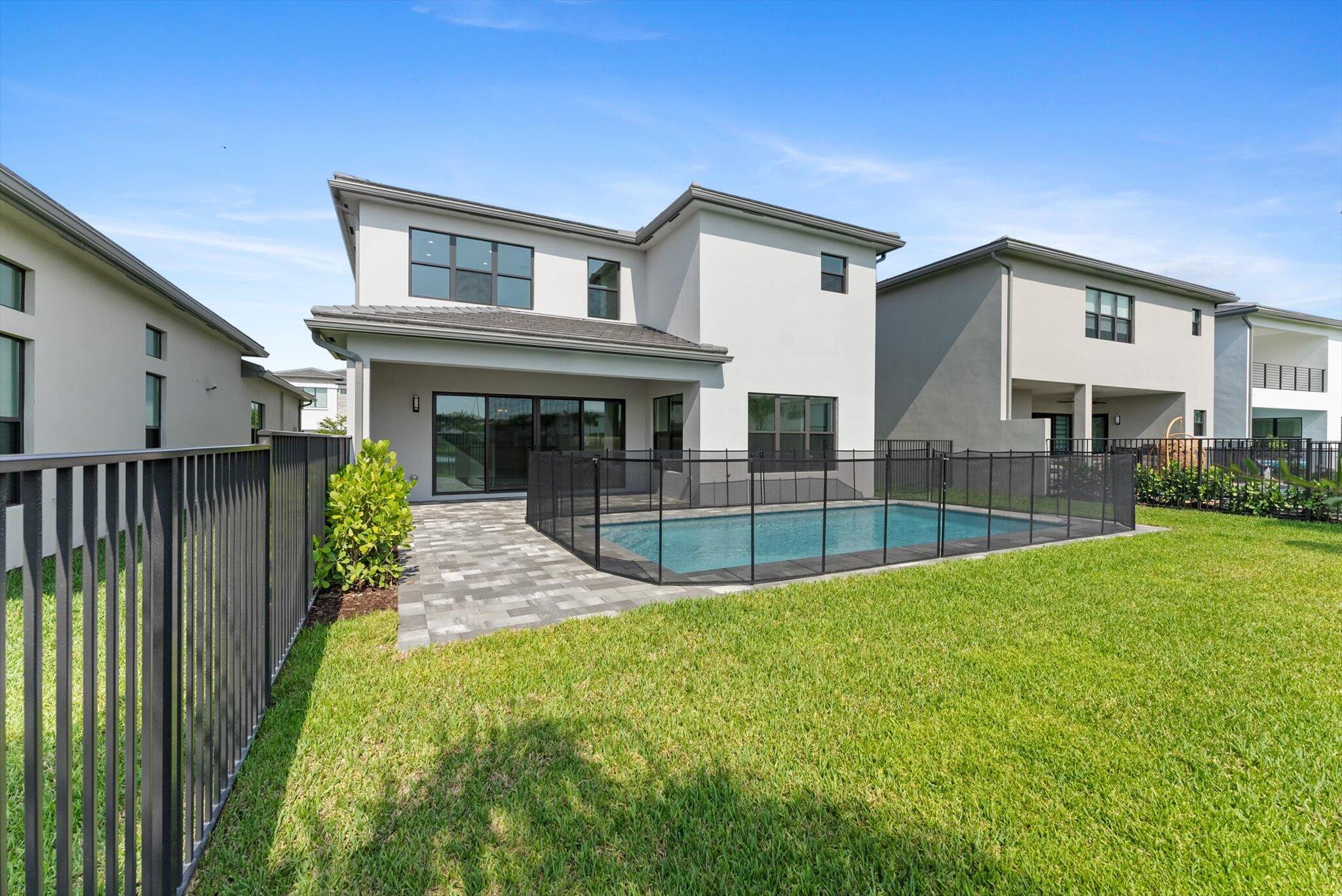 20062 Hirono Lane