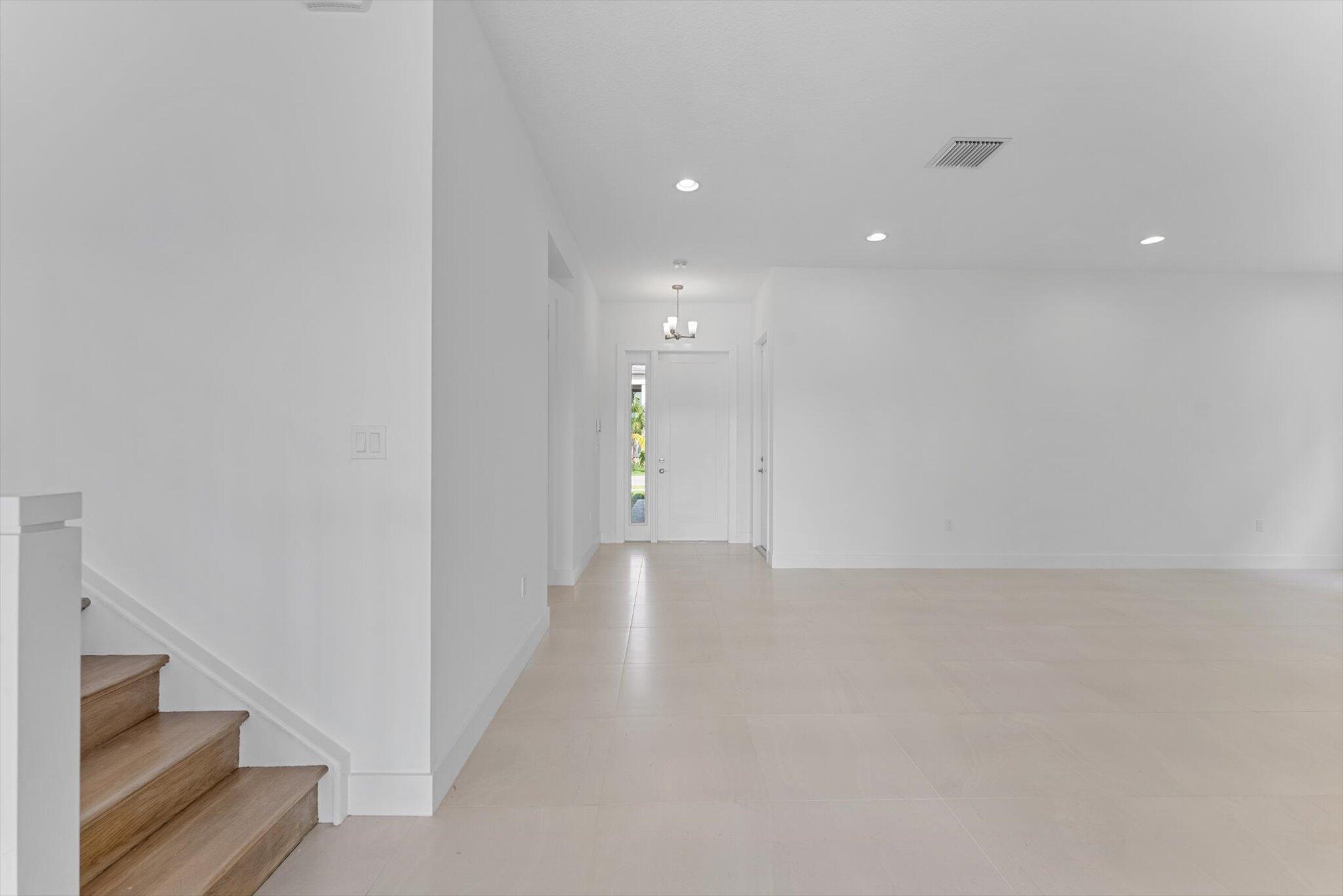 20062 Hirono Lane