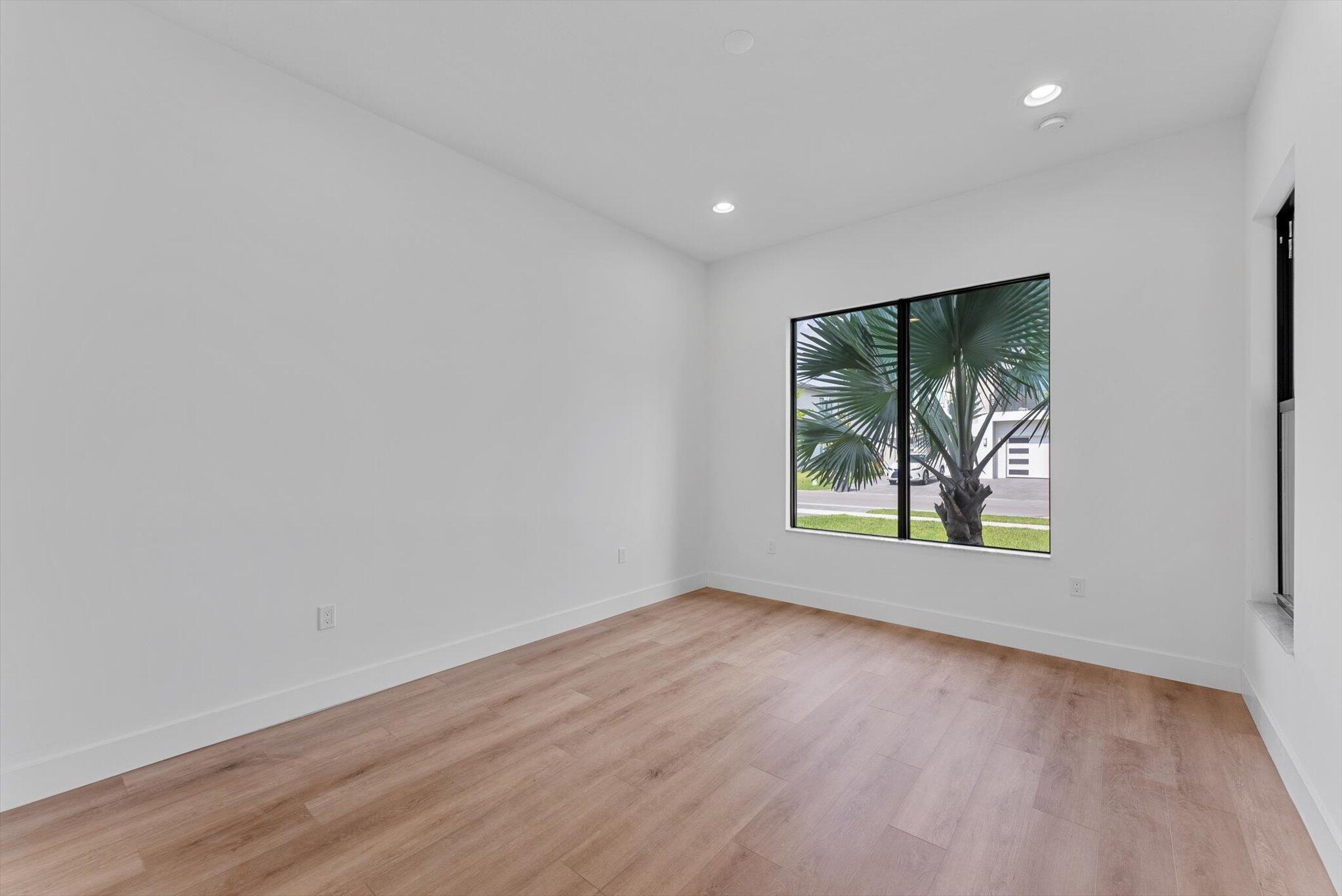 20062 Hirono Lane