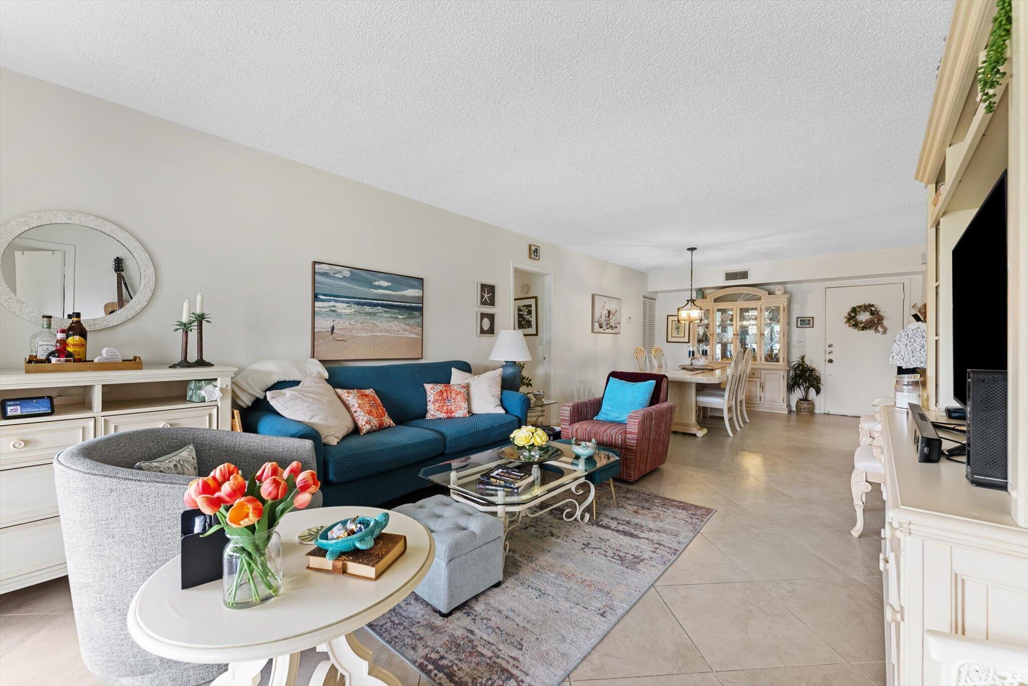 11282 Green Lake Drive 204