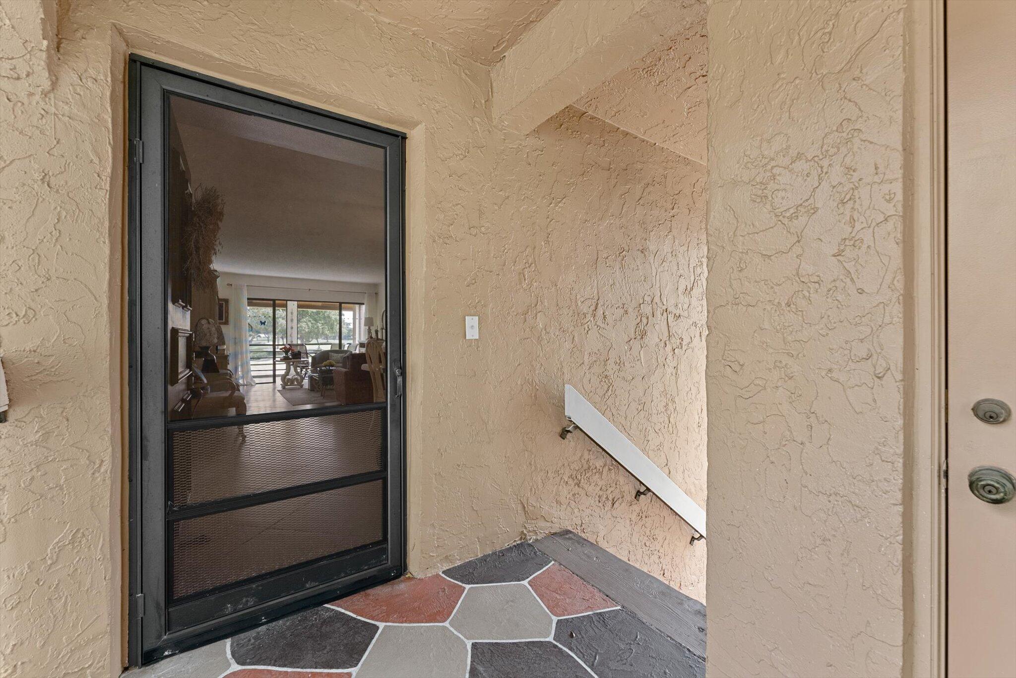 11282 Green Lake Drive 204