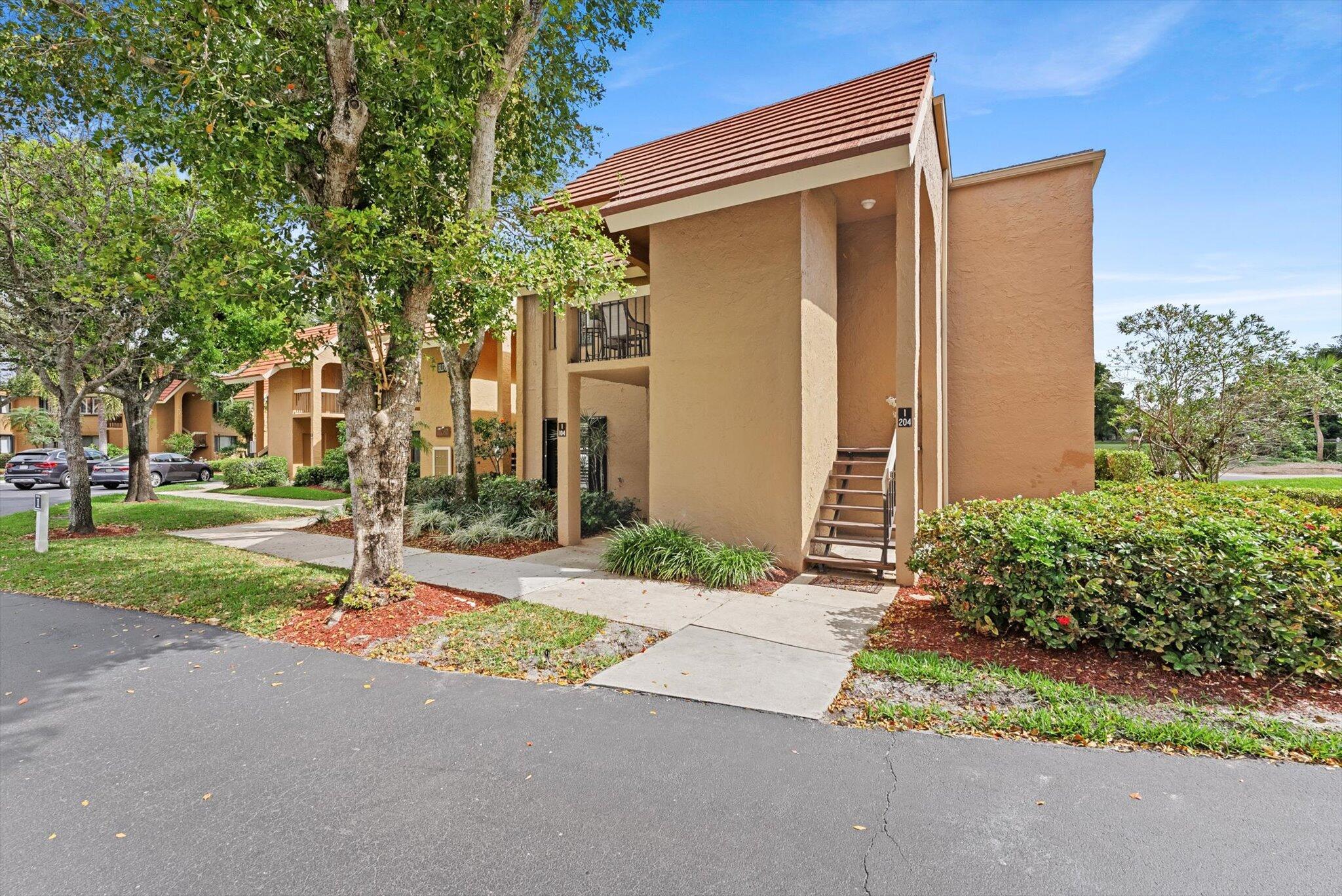 11282 Green Lake Drive 204