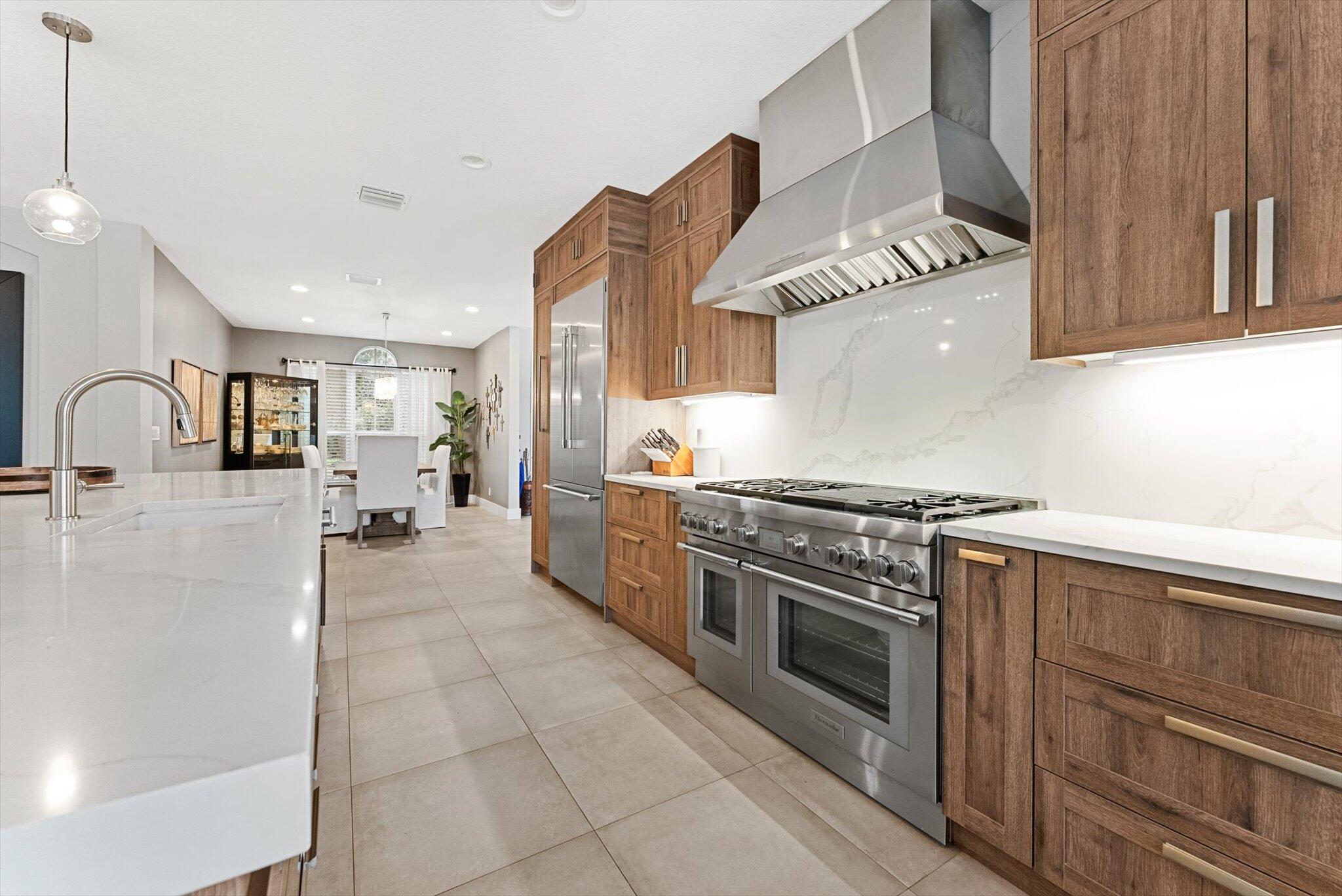 4487 NW 42nd Terrace