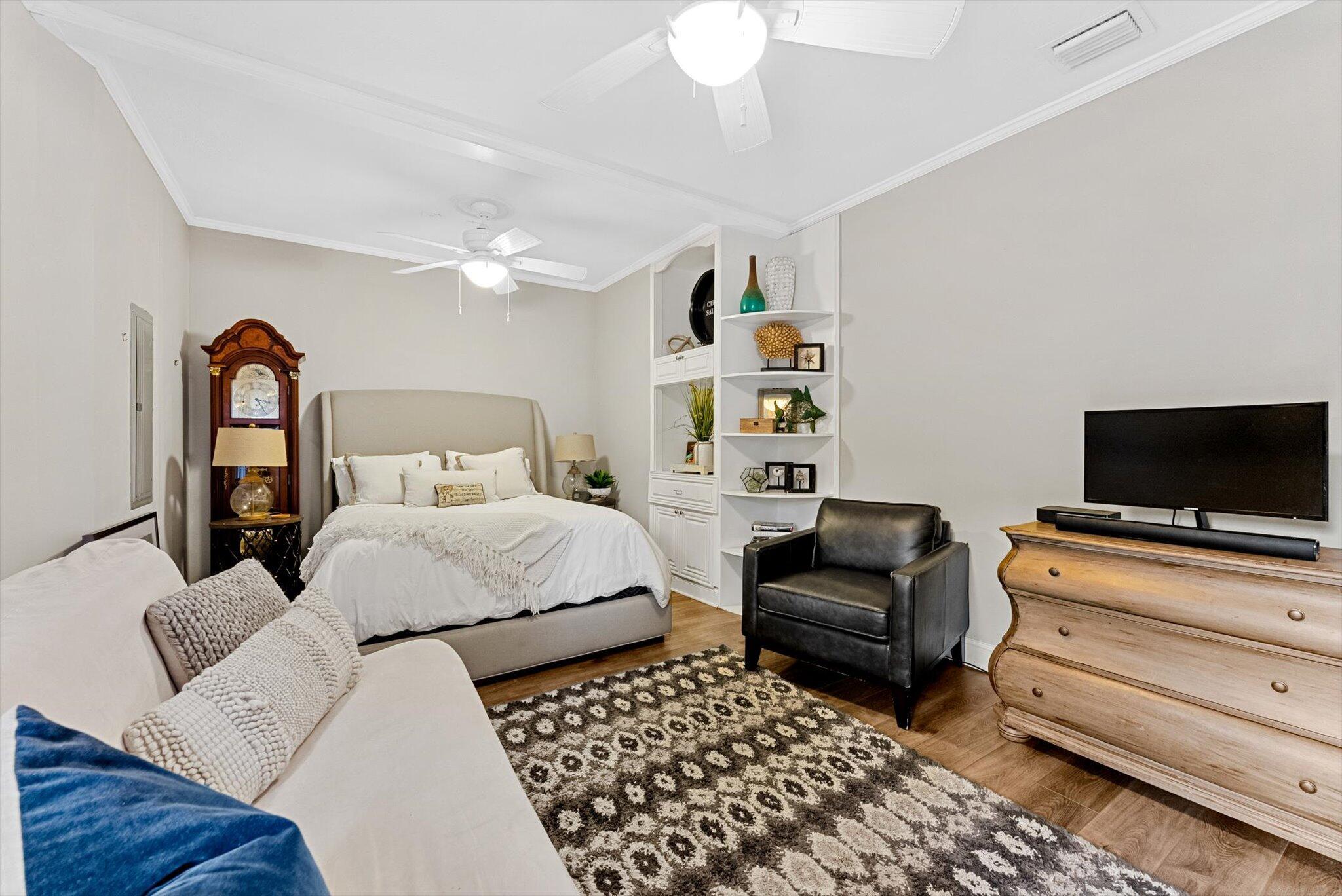 4487 NW 42nd Terrace